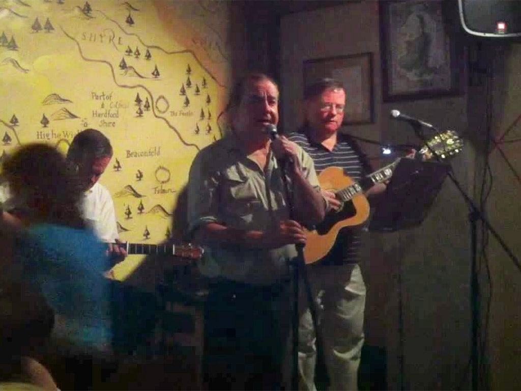 Andy M Stewart performing with friends in 2011