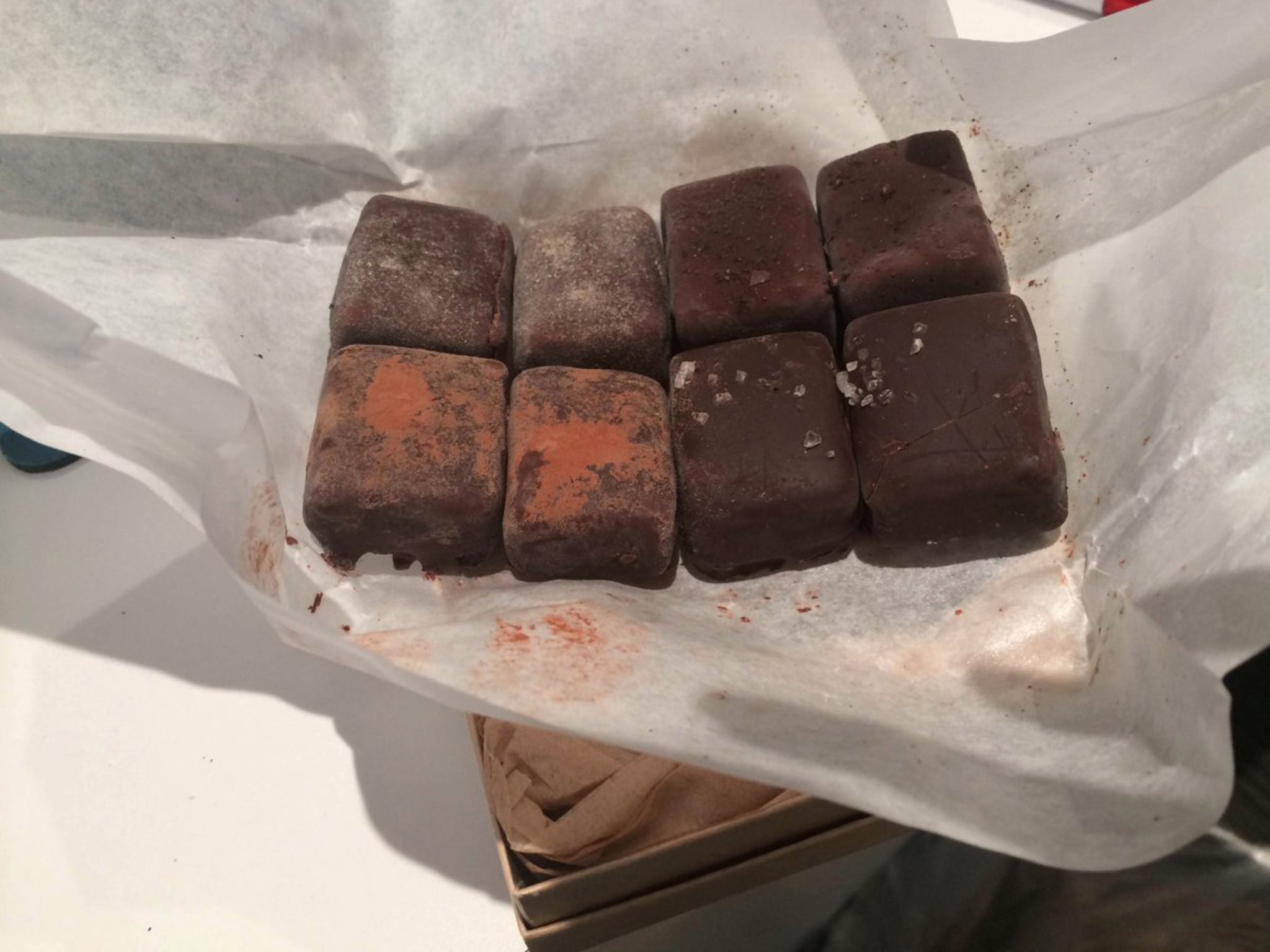 Raw chocolates