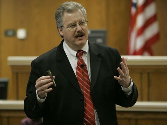 Calumet County prosecutor Ken Kratz led the cases against Avery and Mr Dassey