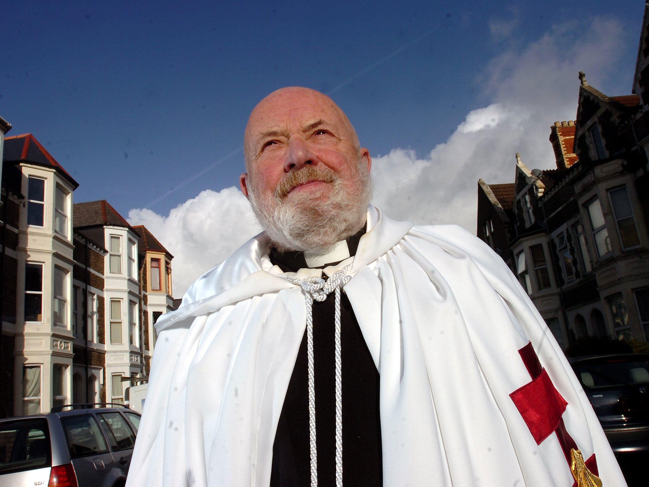 The Reverend Lionel Fanthorpe led the funeral service