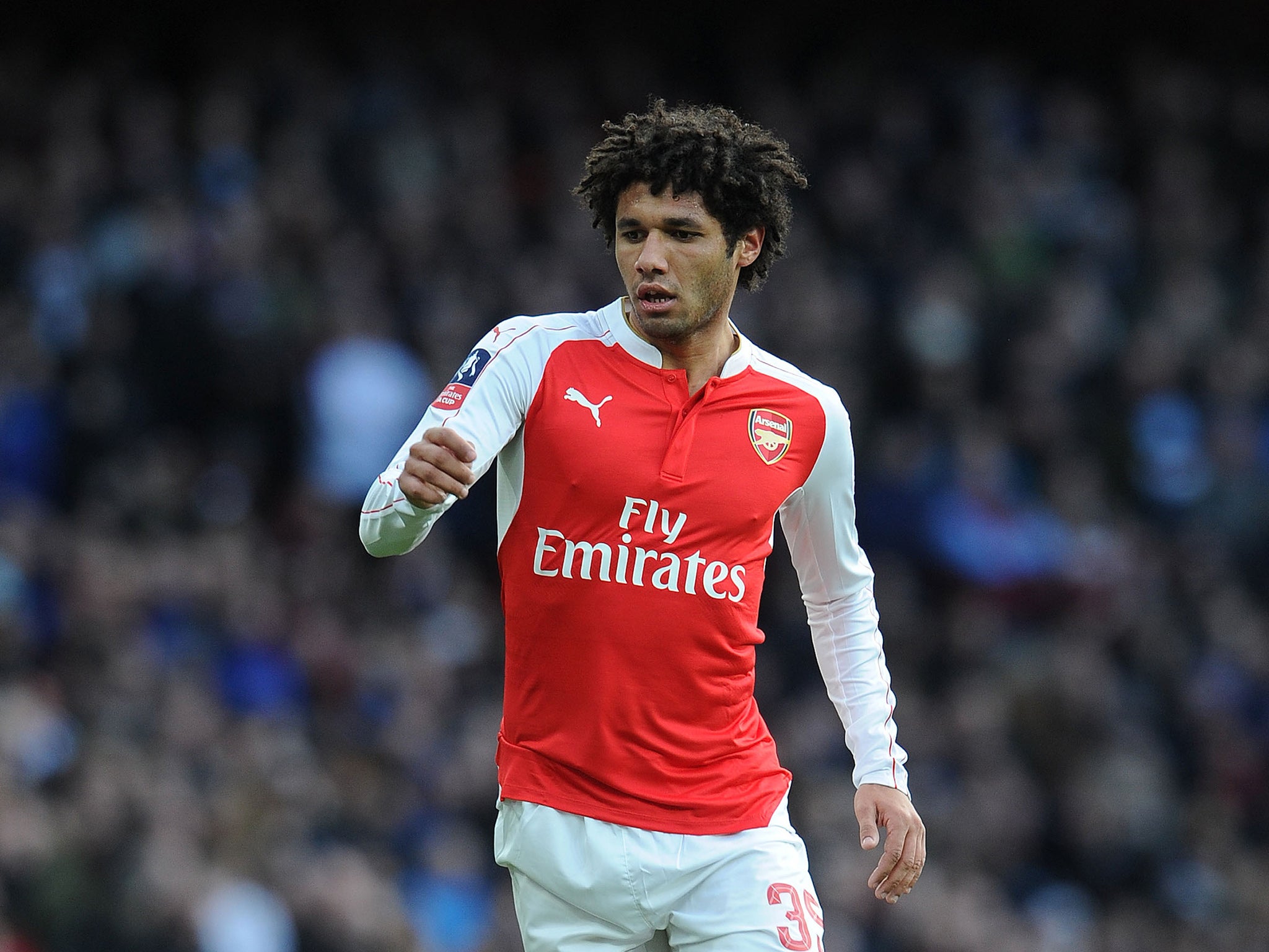 Mohamed Elneny makes his Arsenal debut against Burnley