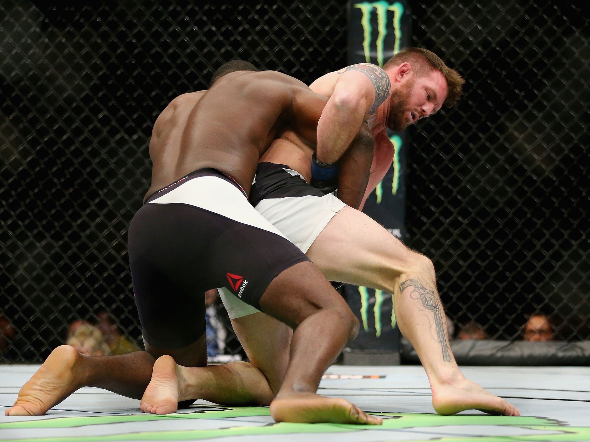 Anthony Johnson takes down Ryan Bader