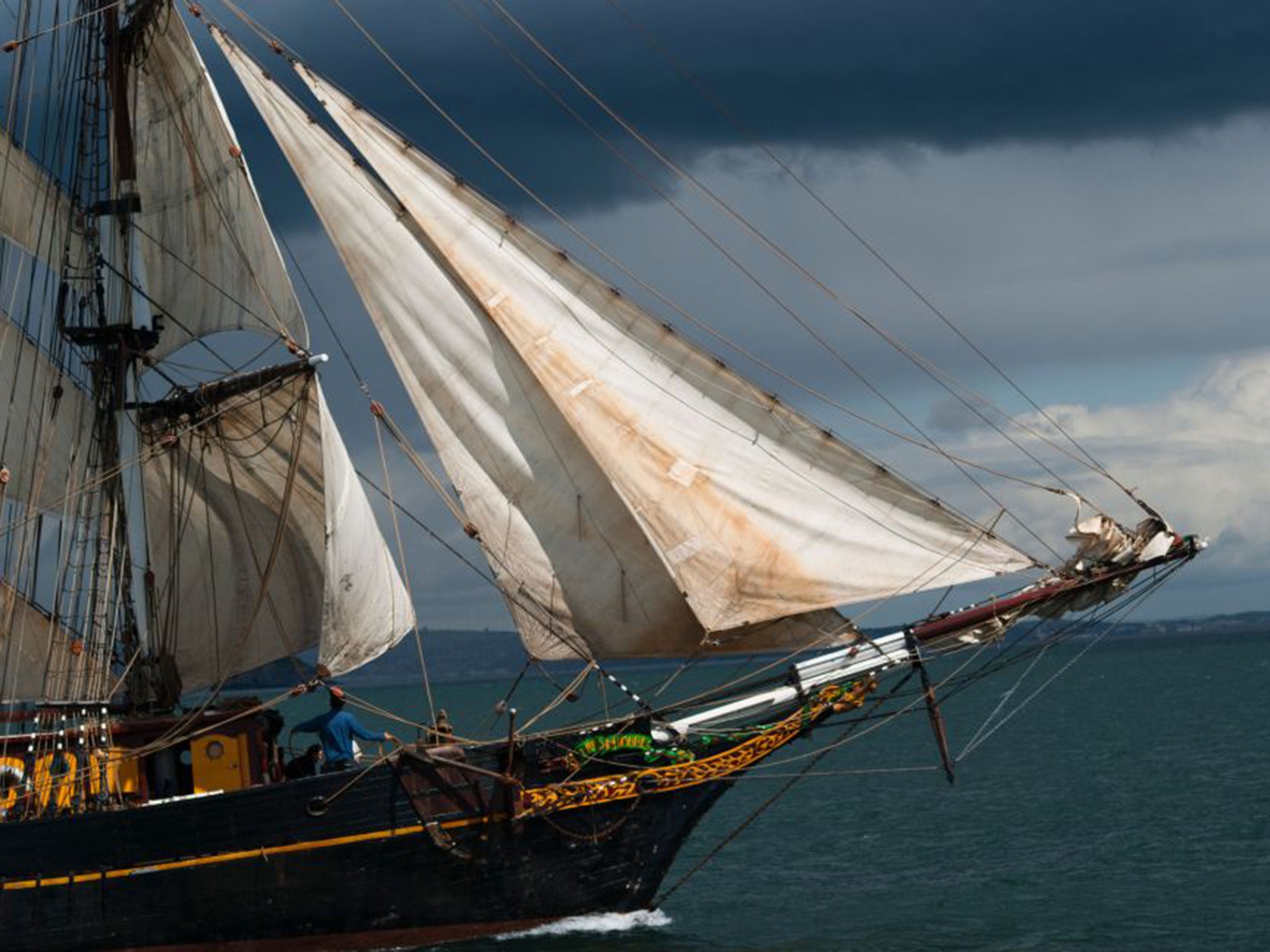 The Tres Hombres is used to transport rum, chocolate and coffee