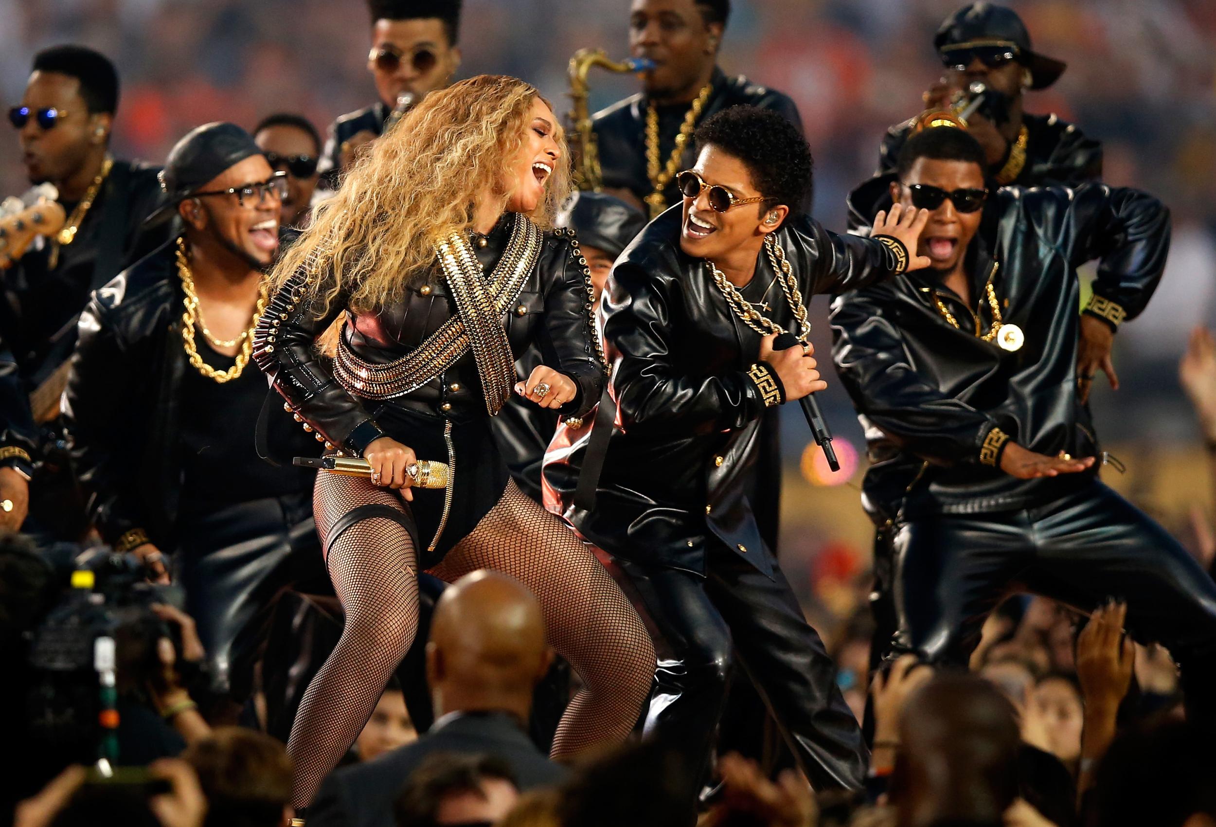 Beyonce and Bruno Mars perform during the Pepsi Super Bowl 50 Halftime Show