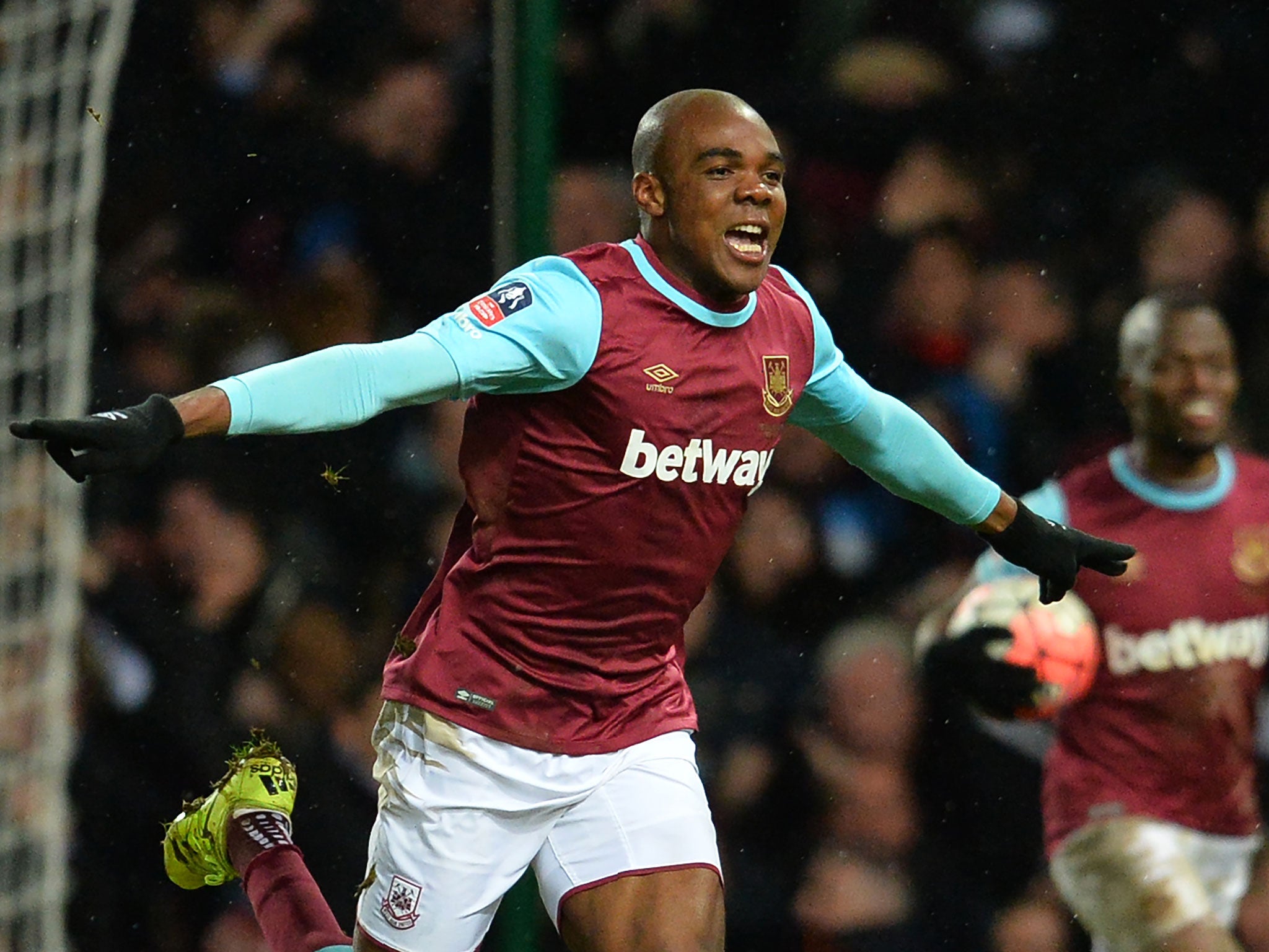 Angelo Ogbonna celebrates scoring for West Ham