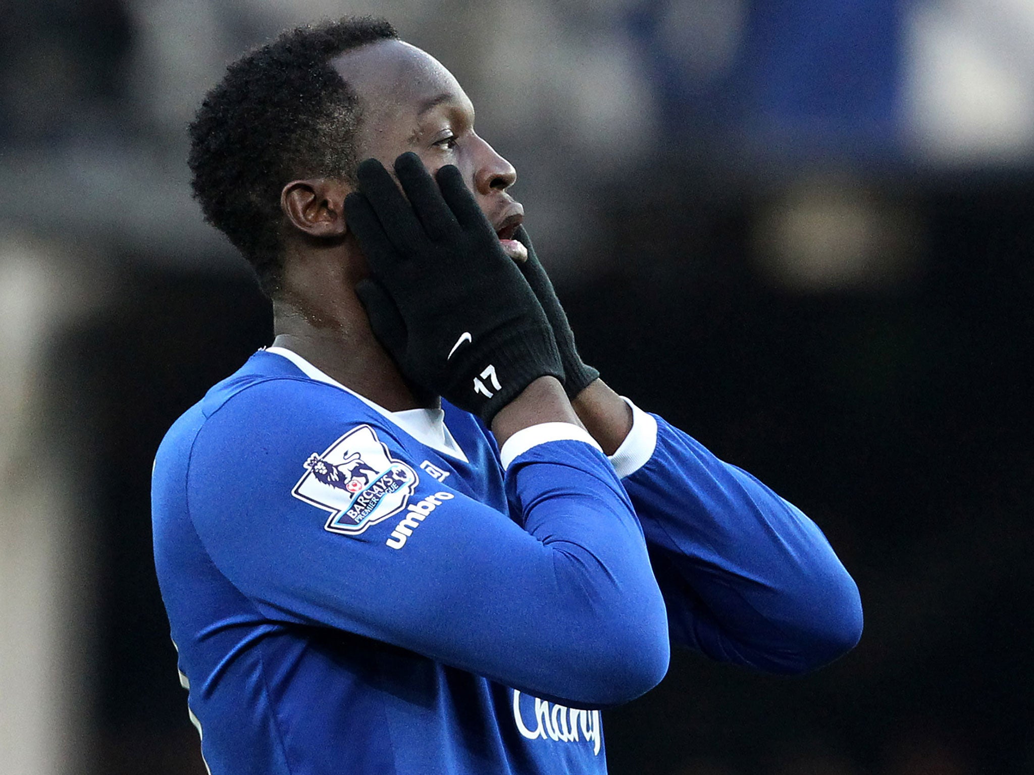 Everton striker Romelu Lukaku reacts after missing a chance against West Brom