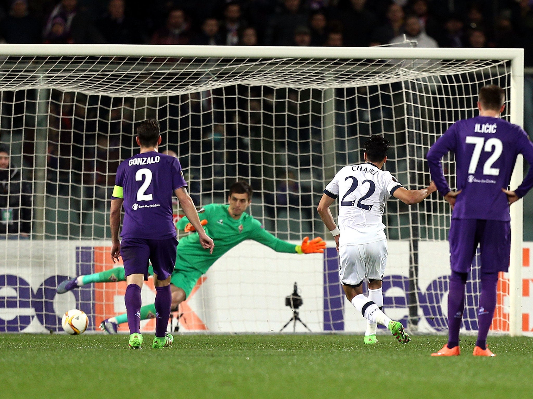 Nacer Chadli opens the scoring against Fiorentina