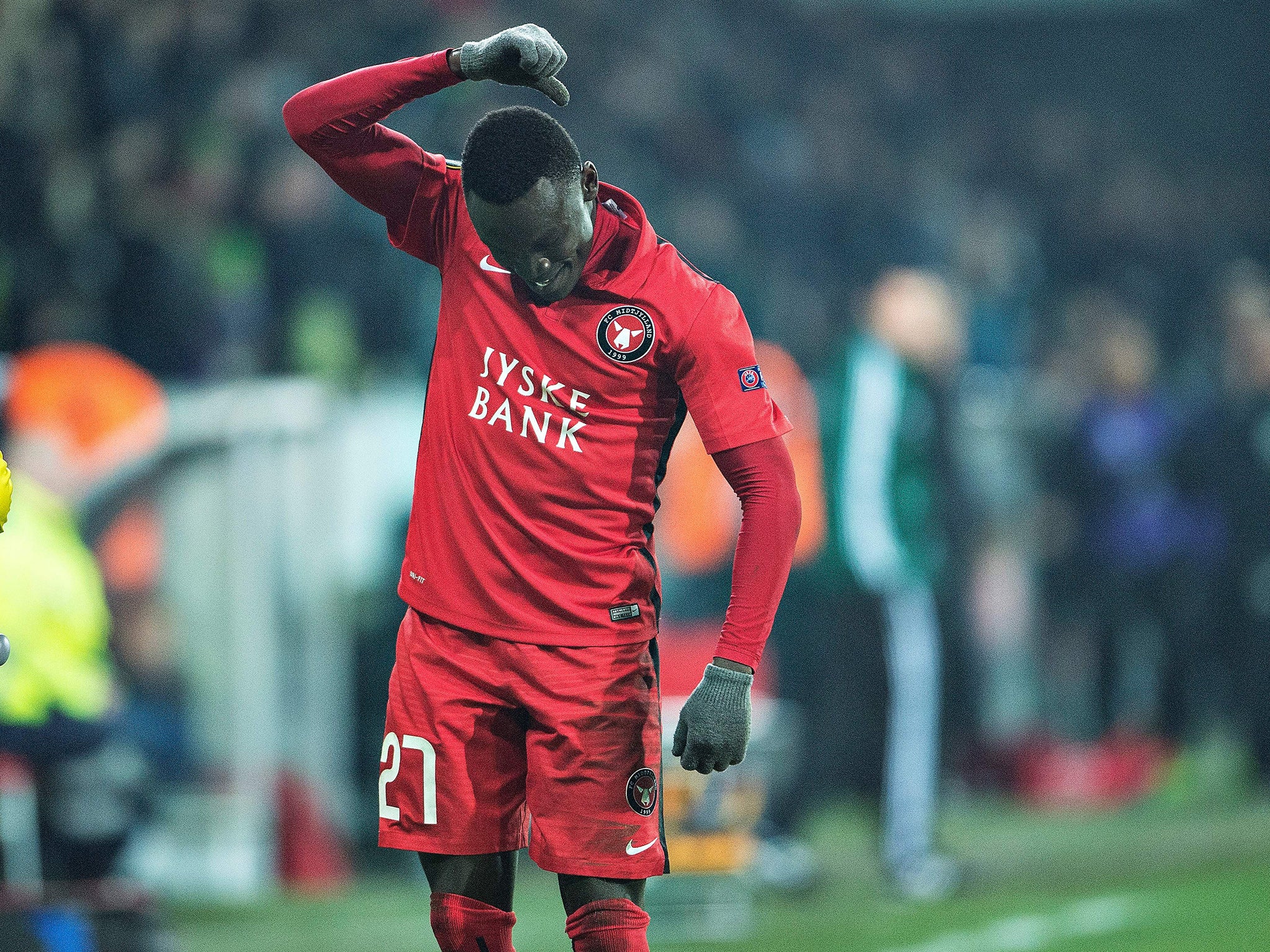 Paul Onuachu celebrates his winning goal