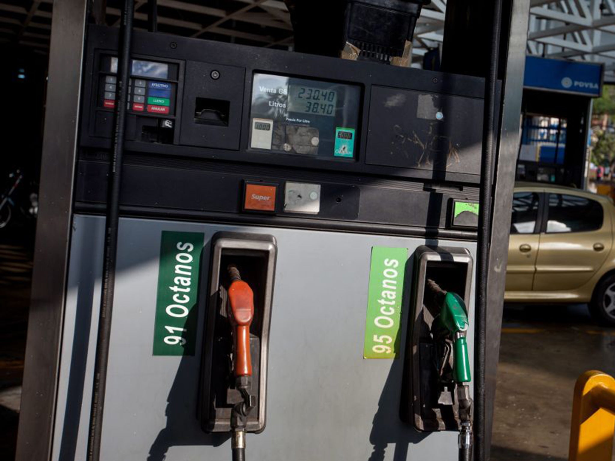 A picture of a gas pump at a Petroleos gas station in Caracas, Venezuela