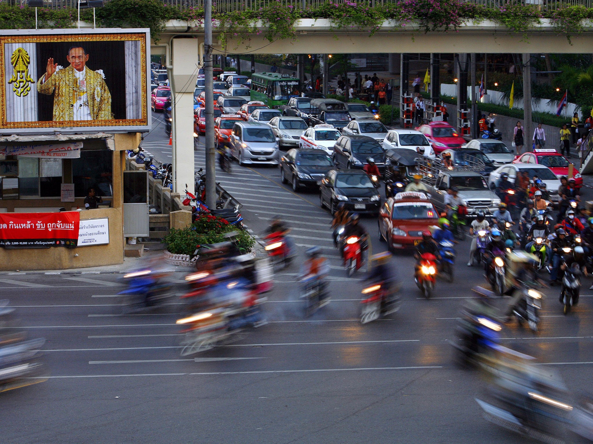 Bangkok estimates that it loses 6 per cent of its economic production due to traffic congestion