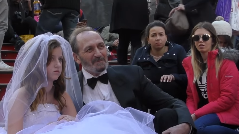 65-year-old man "marries" 12-year-old girl in Times Square social experiment