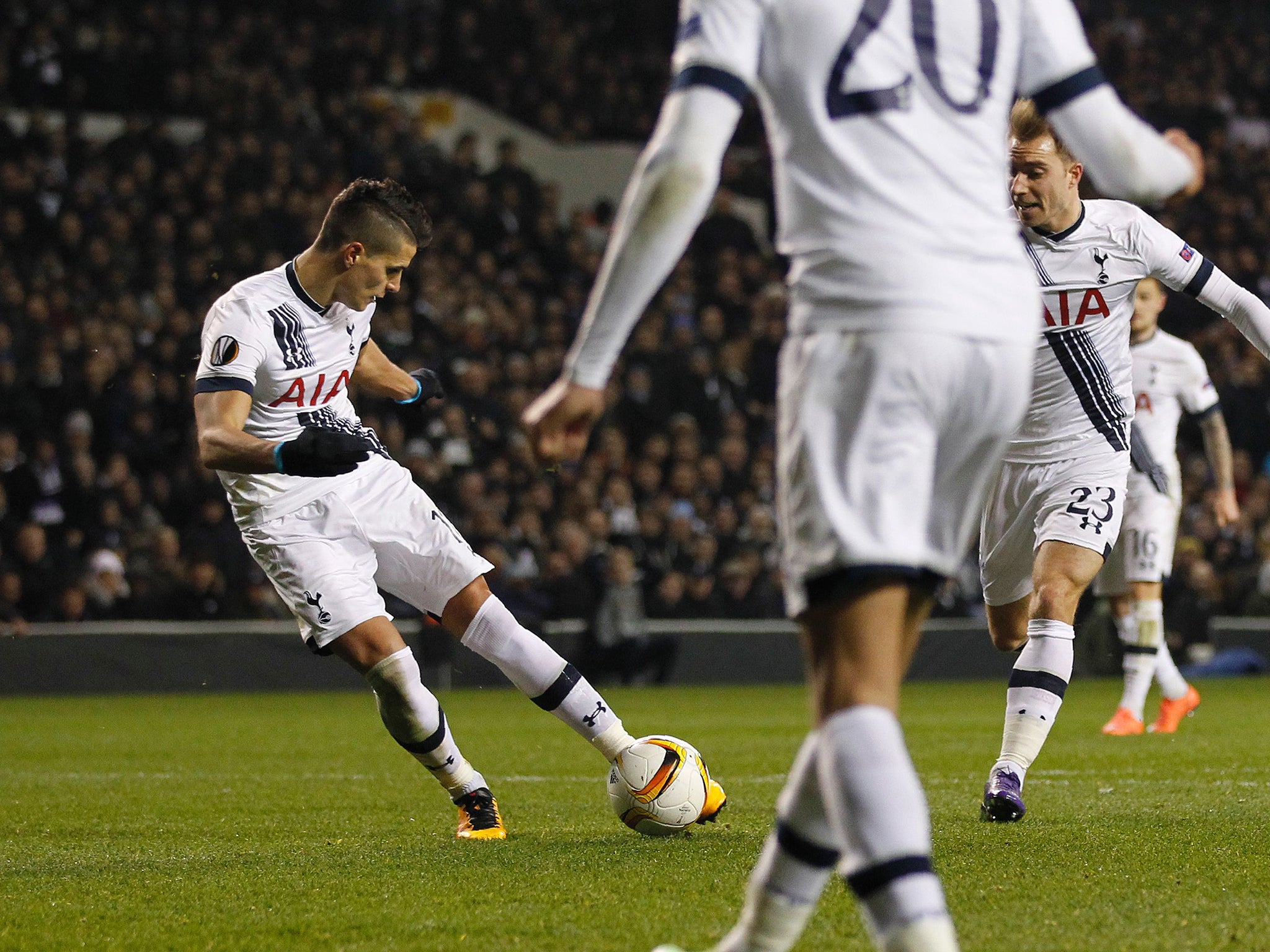 &#13;
Erik Lamela scores the second&#13;