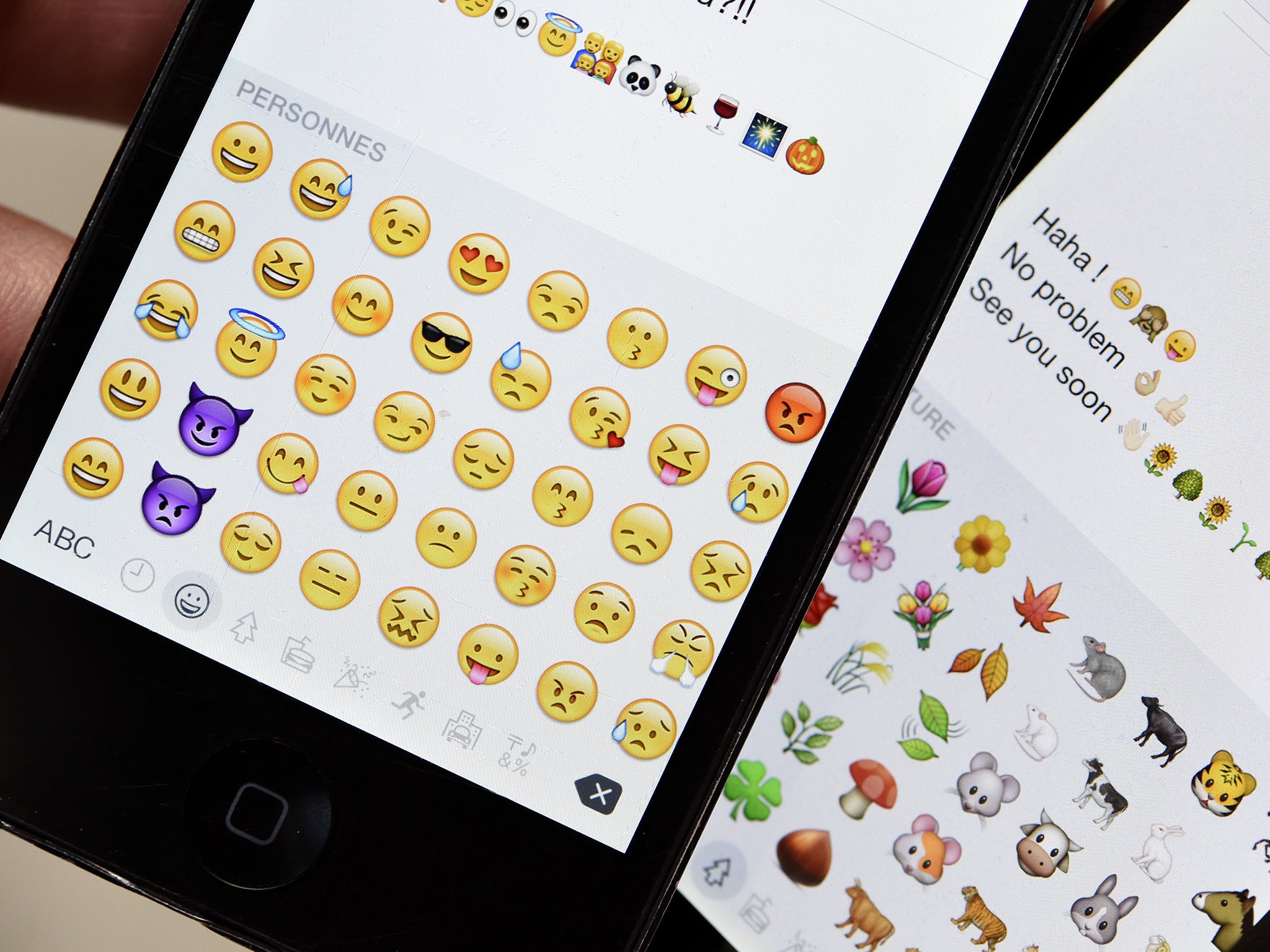 Police are trying to judge just how seriously to take threatening messages using emoji