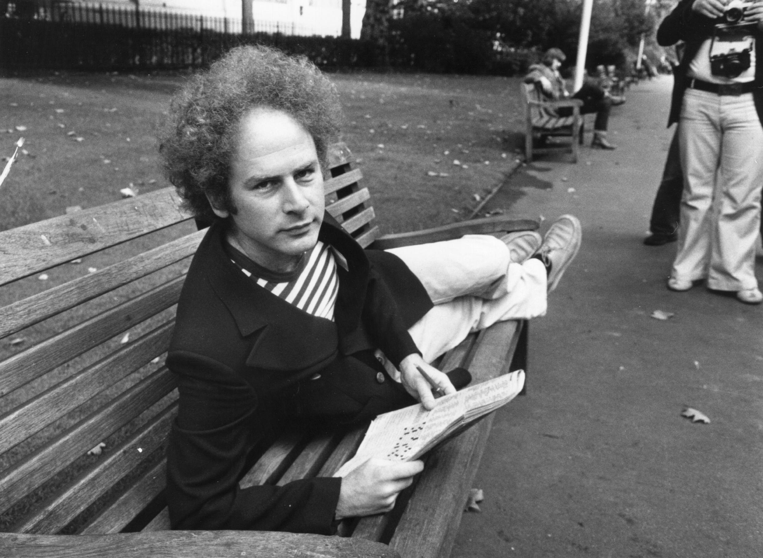 Sat on a park bench: Art Garfunkel in London, 1975