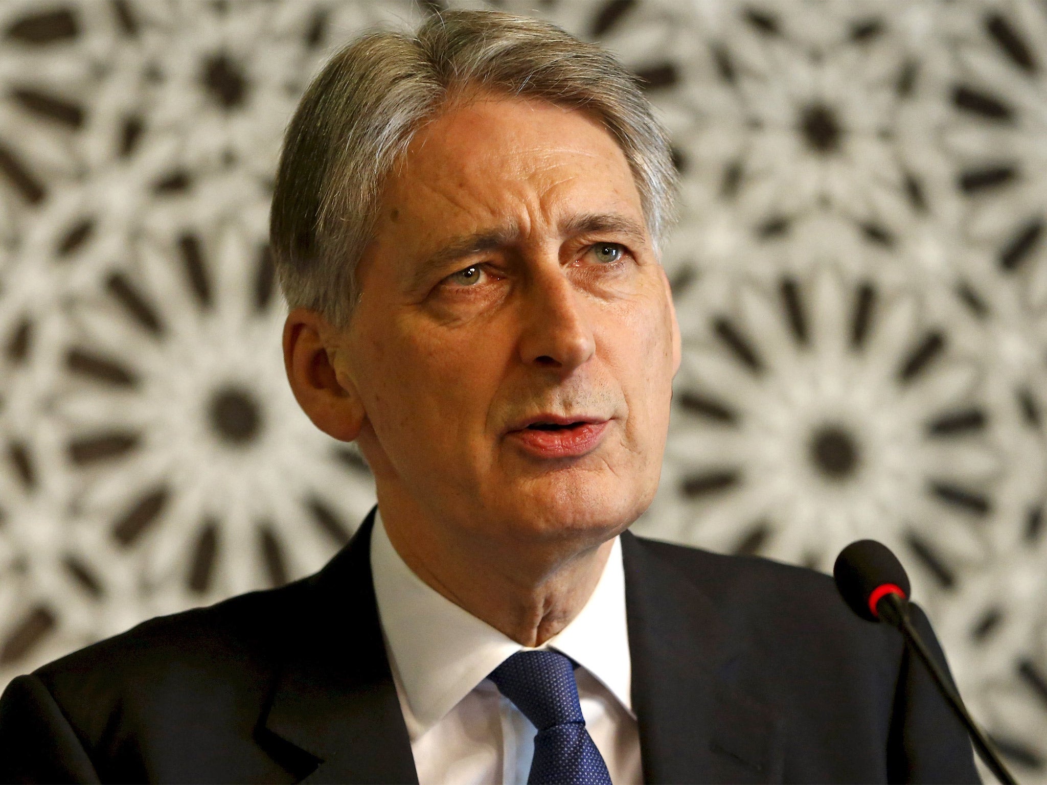 Philip Hammond revealed a little-known fact about Putin’s eyesight