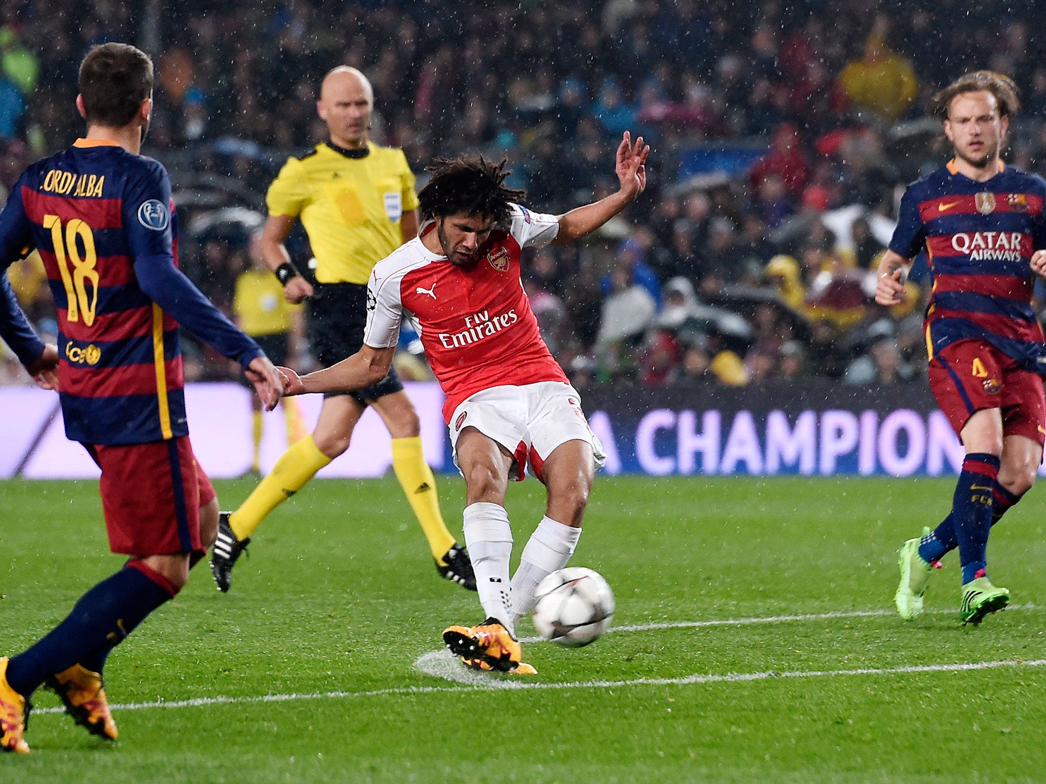 Mohamed Elneny scores for Arsenal