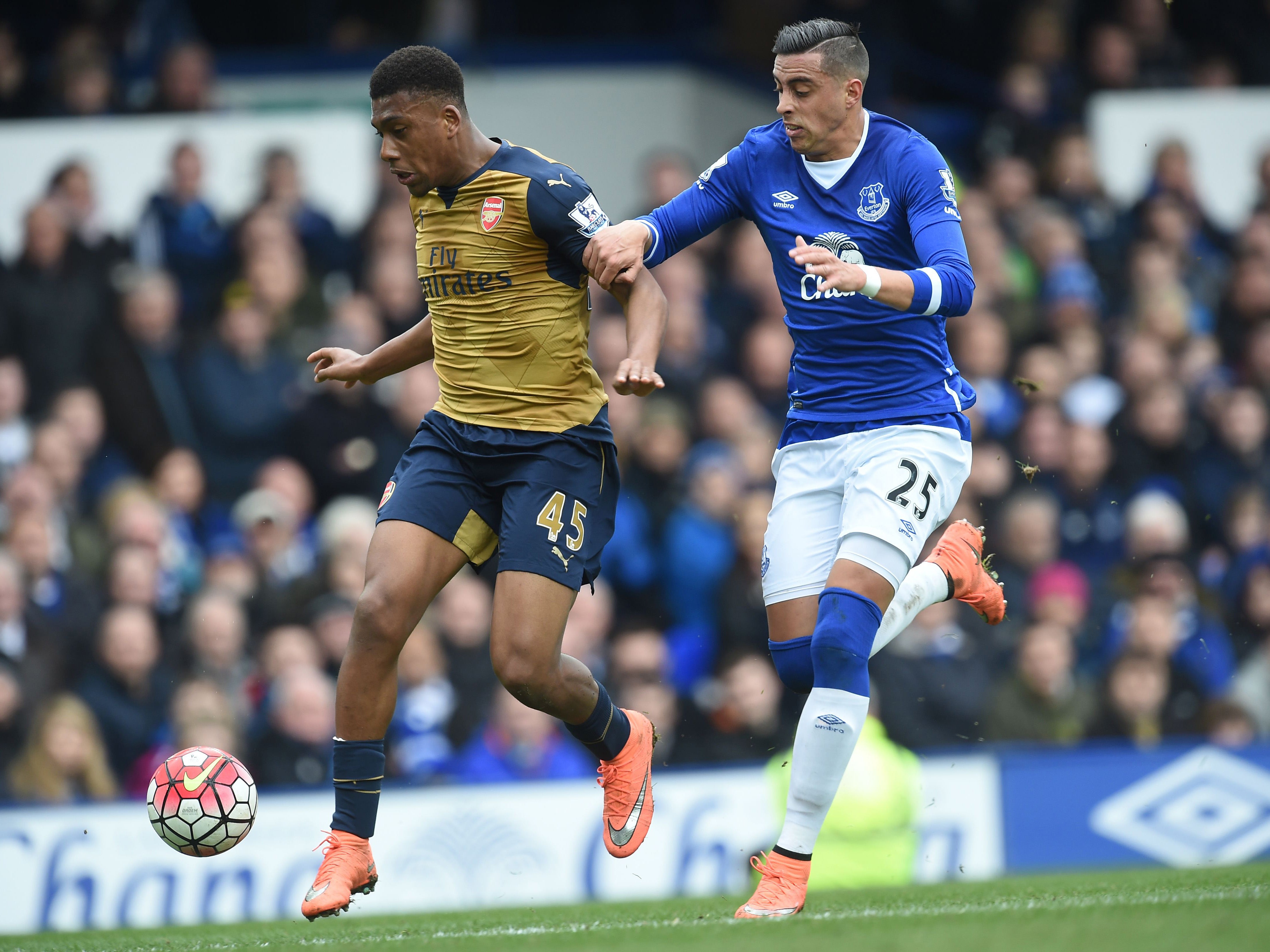 Was drawn out of position easily for the first goal, and left for dead by Iwobi after losing possession for the second. 5