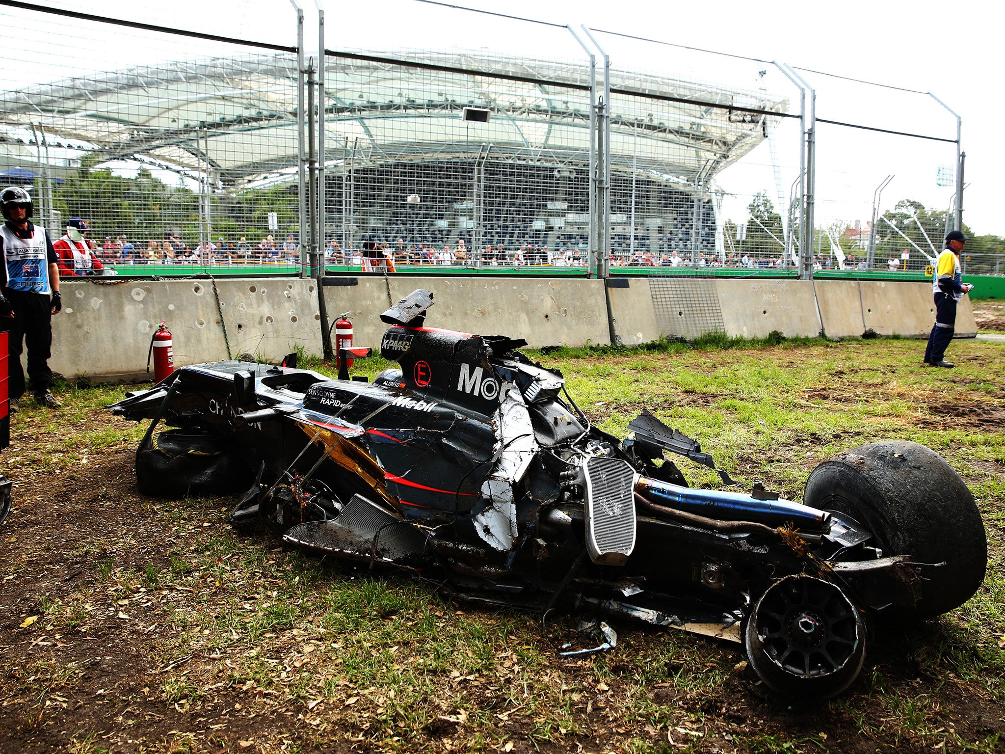 &#13;
Alonso's McLaren after the crash (Getty)&#13;