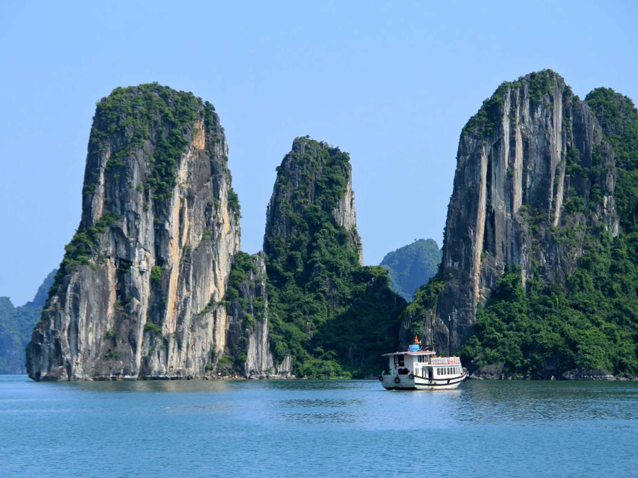 Ha Long Bay