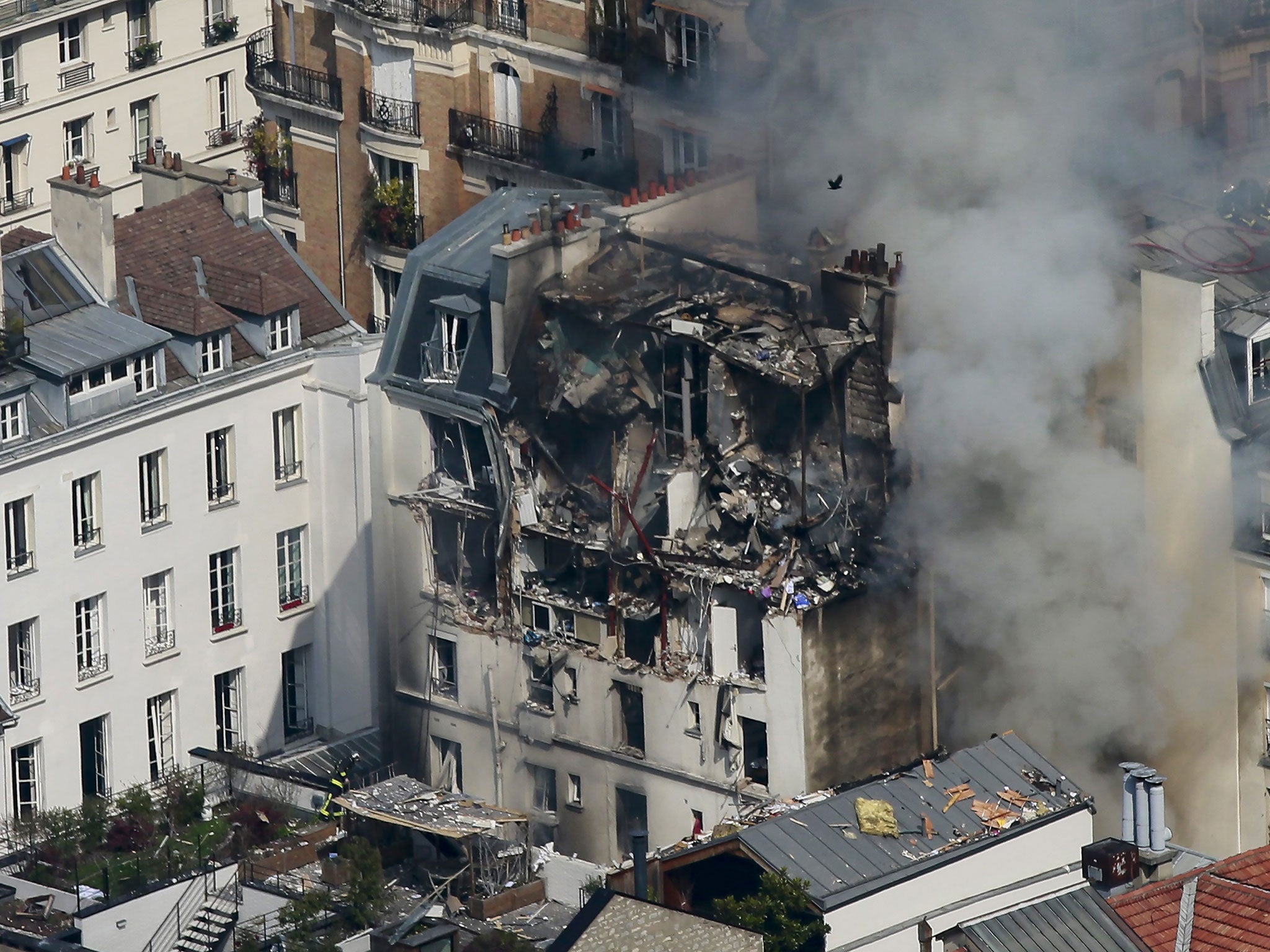 A building partially collapsed after an explosion in Paris’s 6th arrondissement