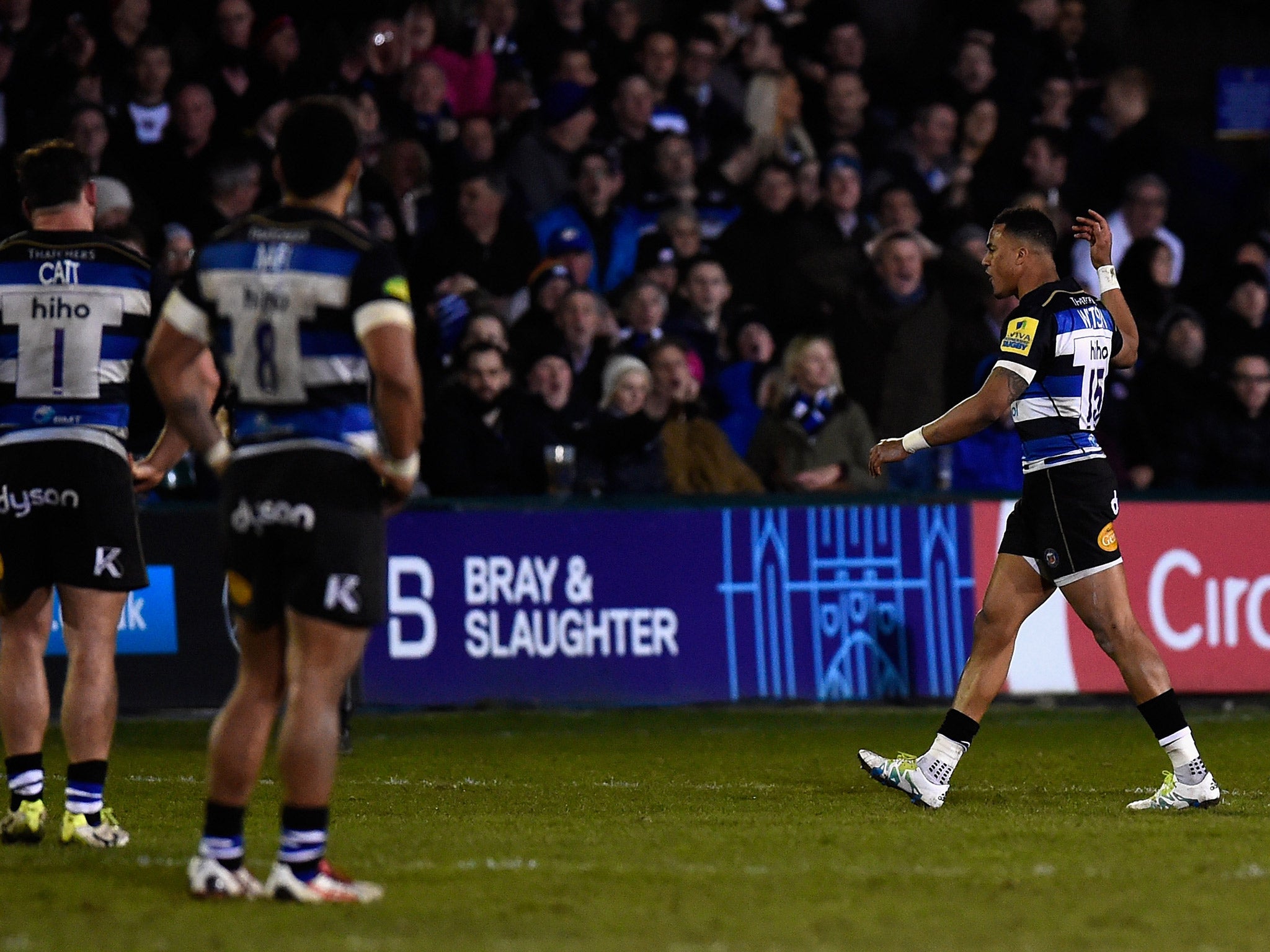 Anthony Watson leaves the field after being shown a red card