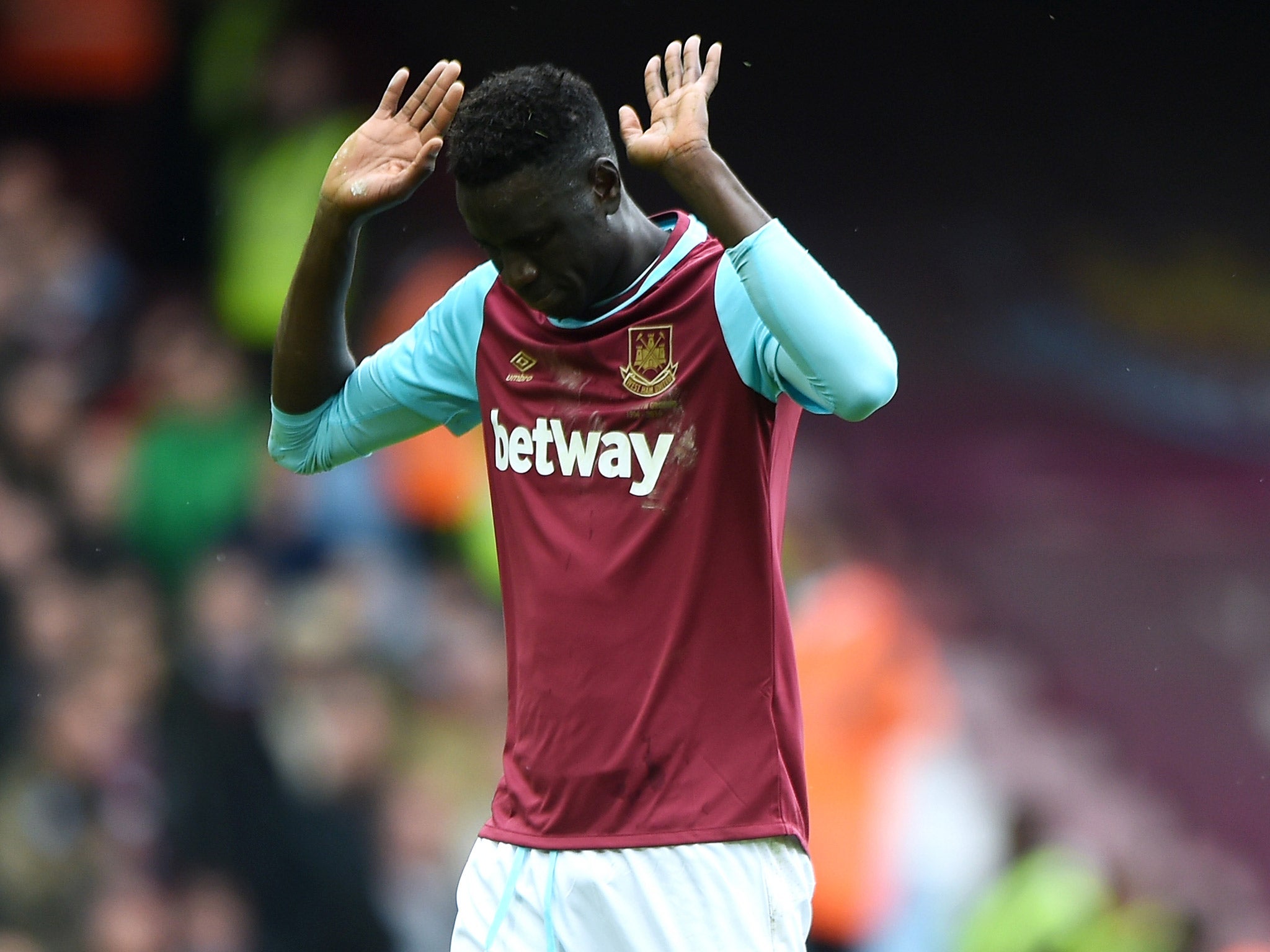 Cheikhou Kouyate after being sent off against Crystal Palace