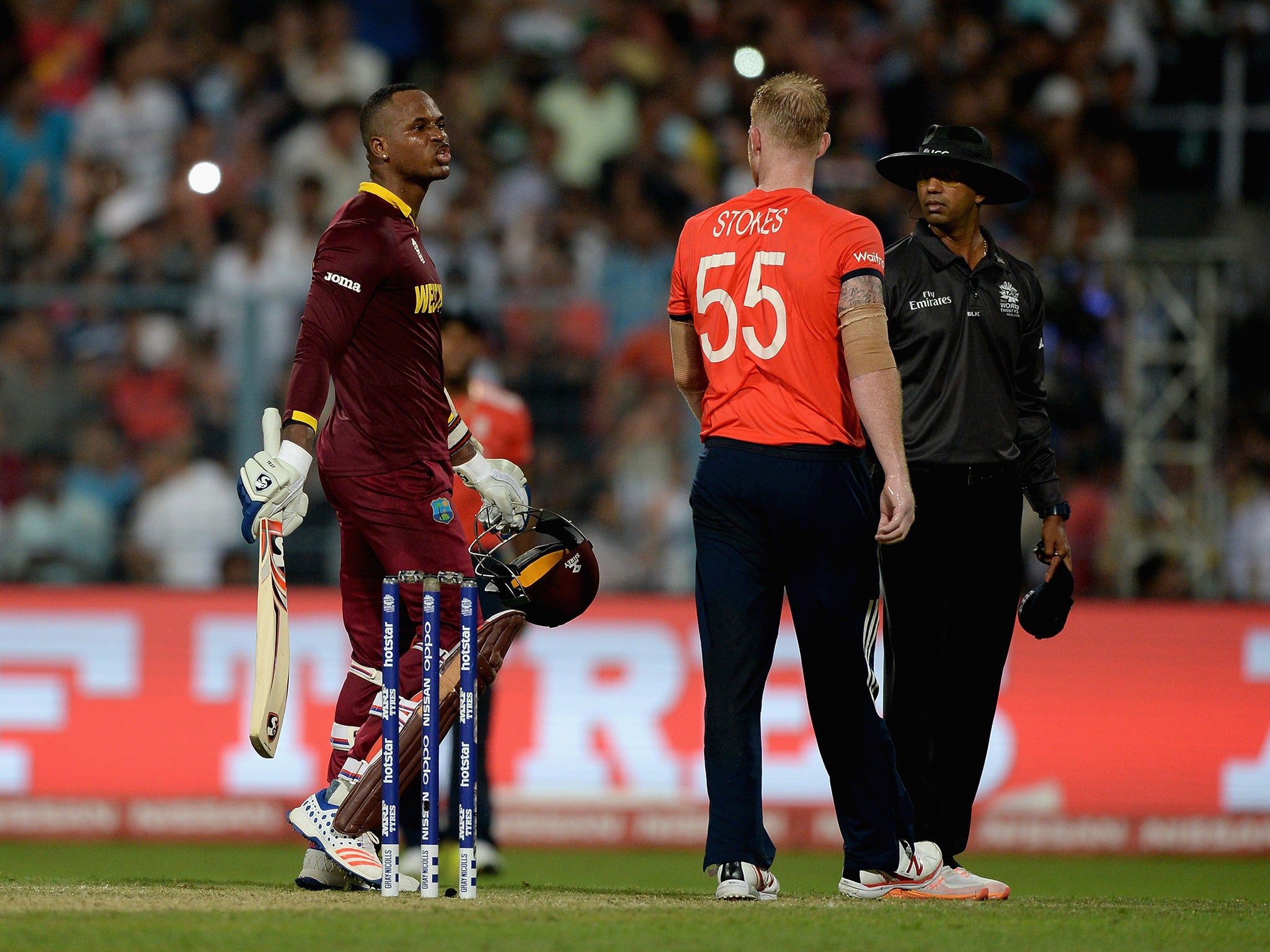 Marlon Samuels and Ben Stokes trade words