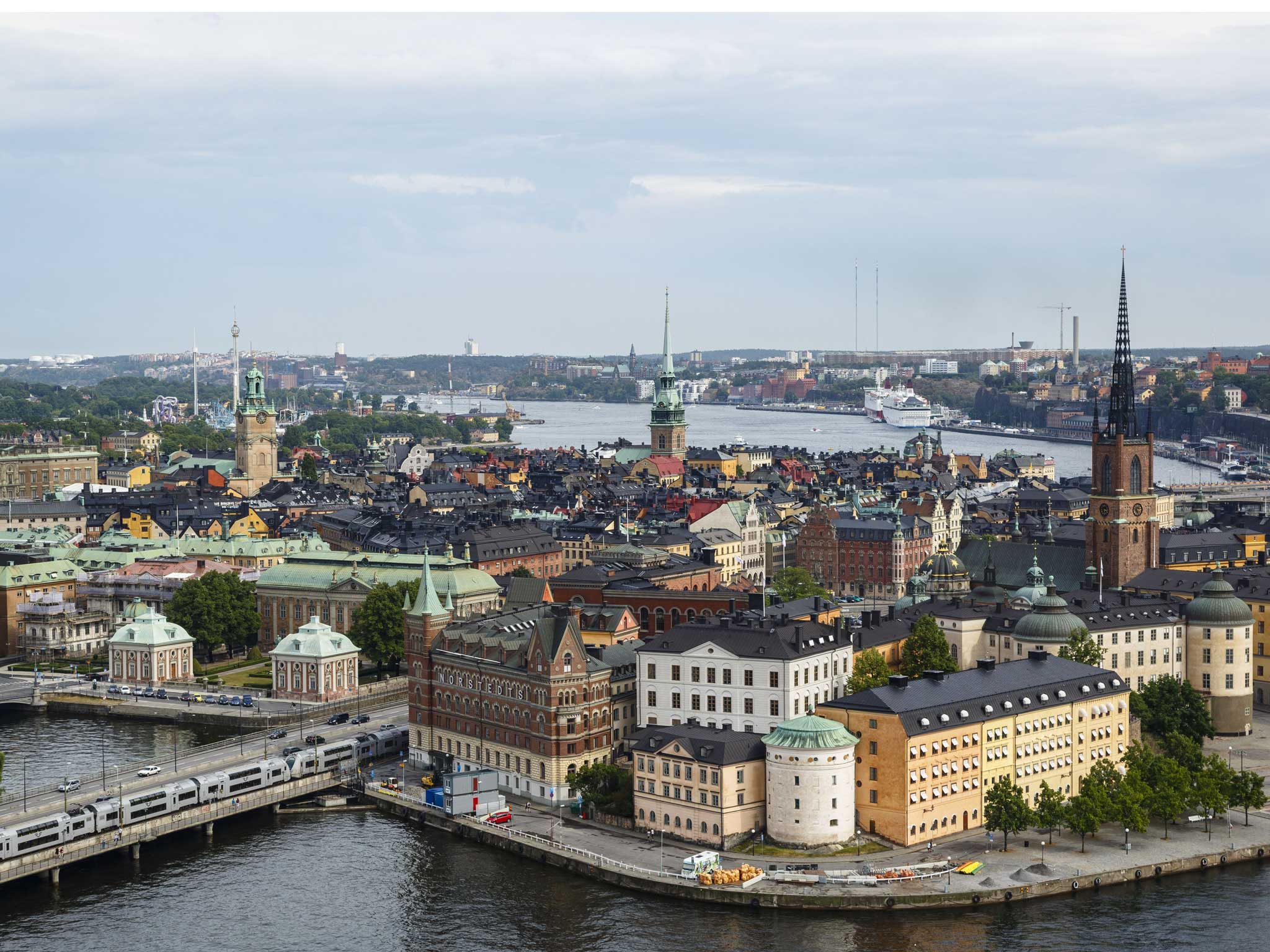 A telephone ambassador recommended for tourists to visit Stockholm