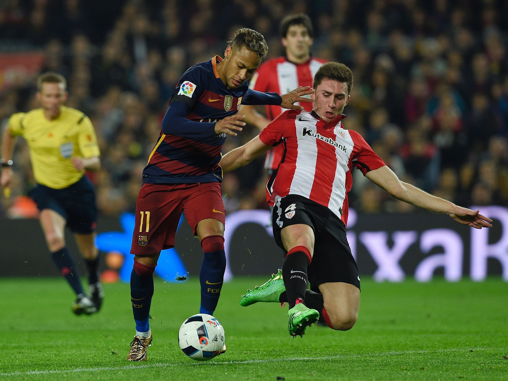 Athletic Bilbao defender Aymeric Laporte tackles Barcelona's Neymar (Getty)