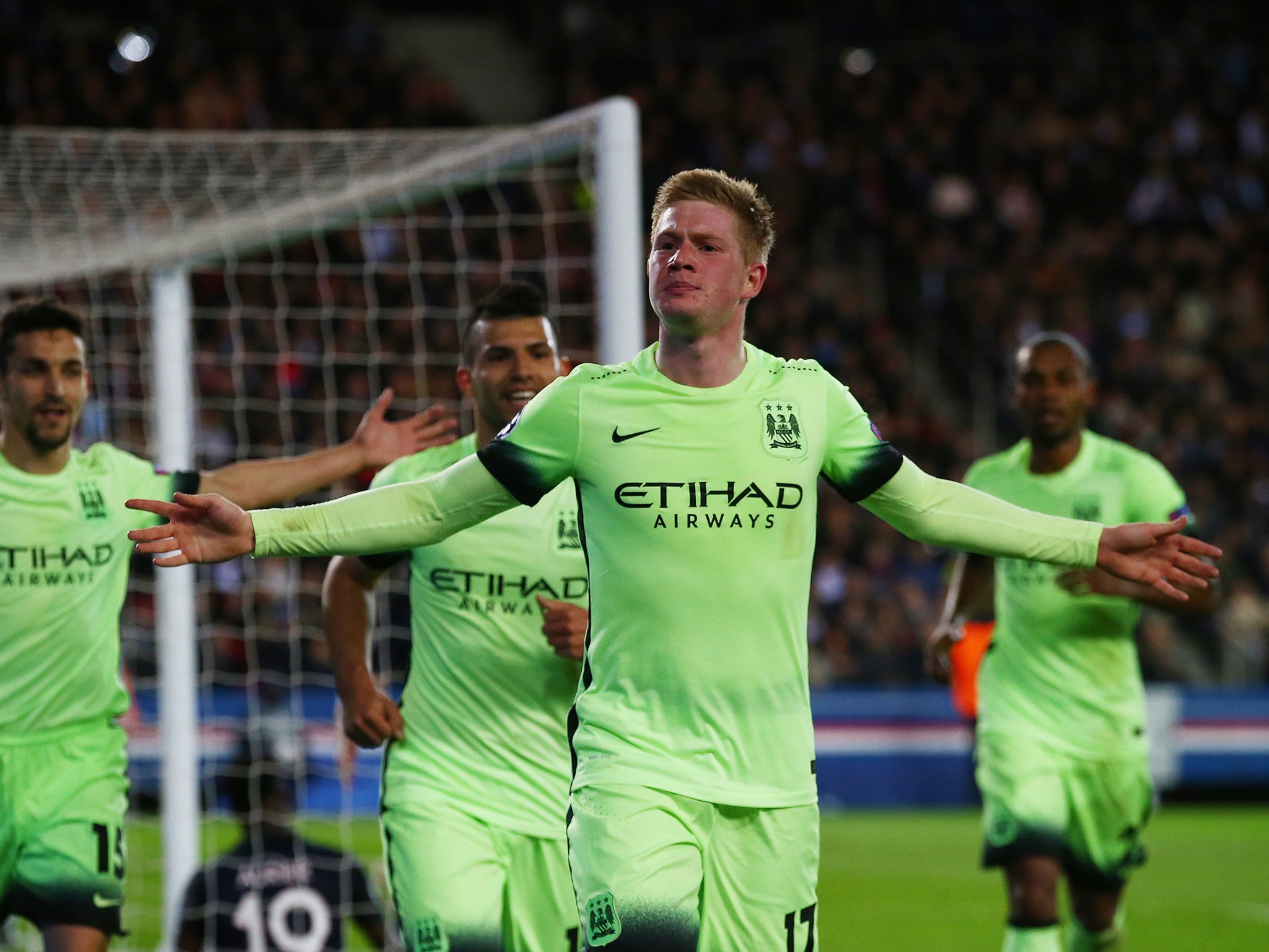 Kevin De Bruyne celebrates his opening goal at the Parc des Princes