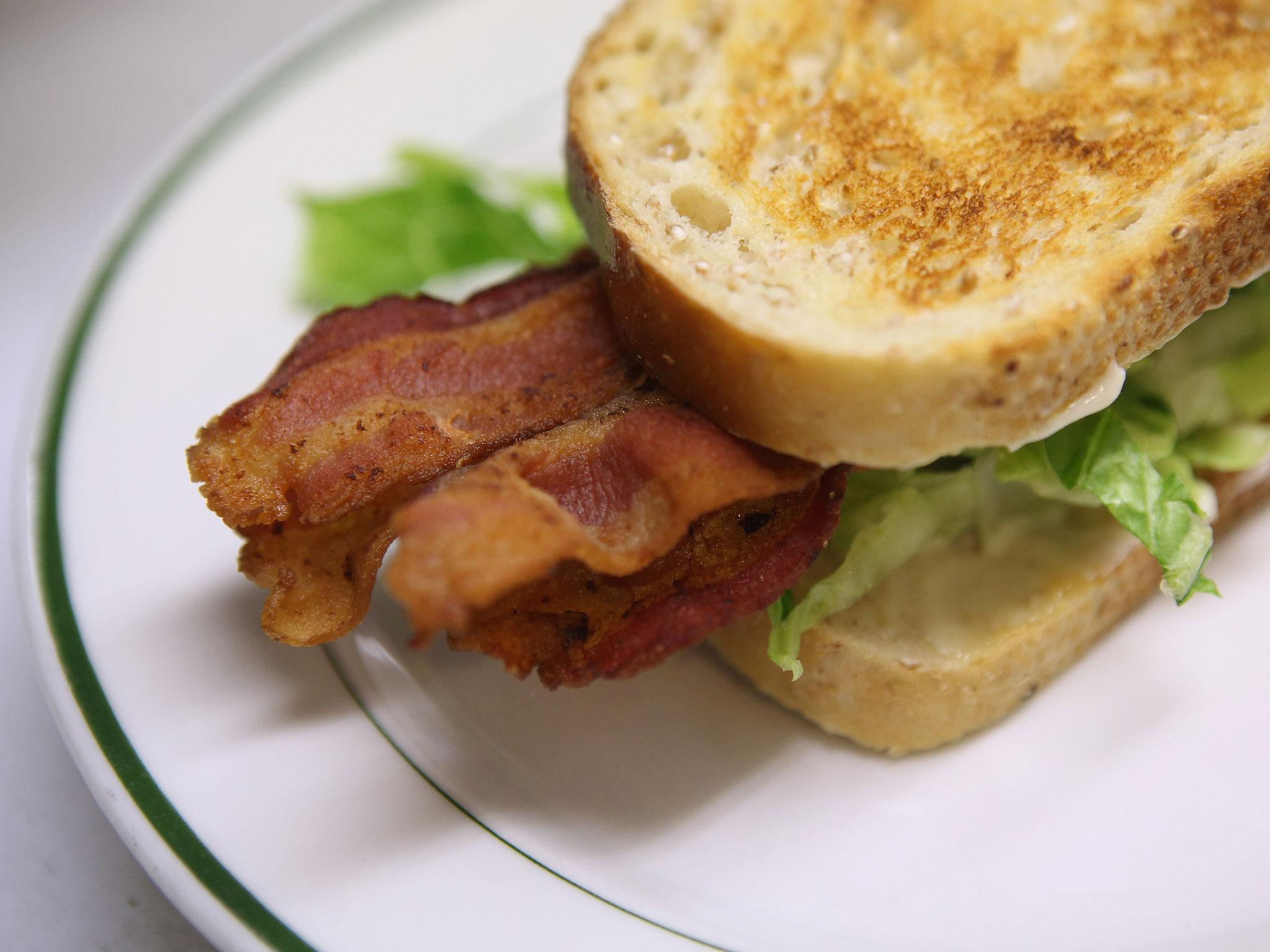 Walk off: 1 hour 22 minutes. 
Run off: 42 minutes.