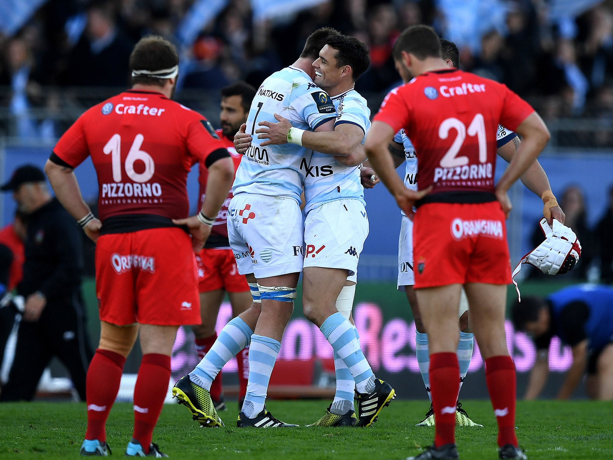 Bernard Le Roux hugs Dan Carter after Racing Metro beat Toulon