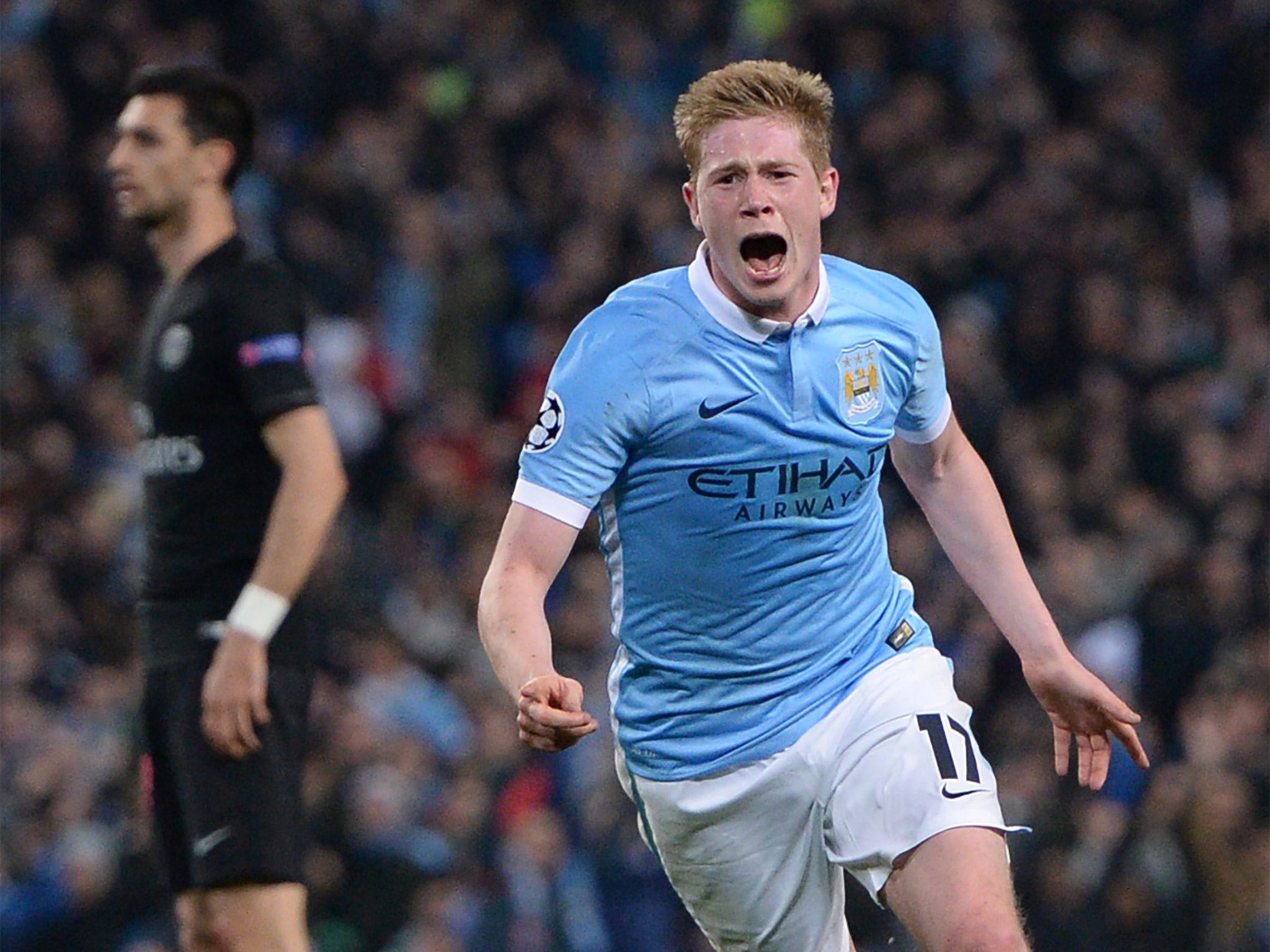 Kevin De Bruyne celebrates his goal for City