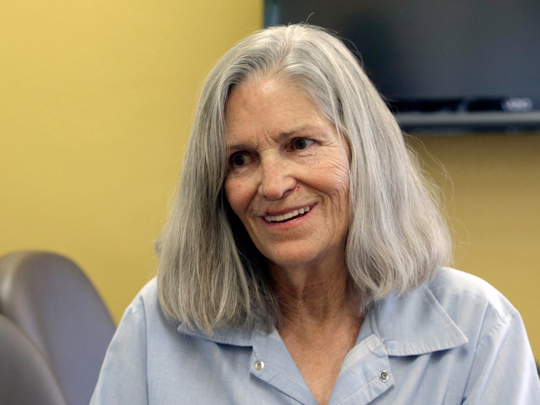 Ms Van Houten confers with her attorney AP