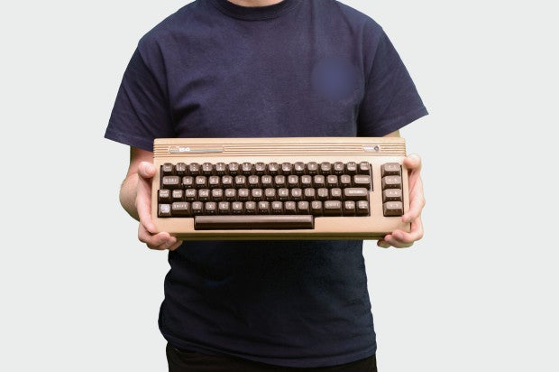 A scale model shows the size of the THE C64