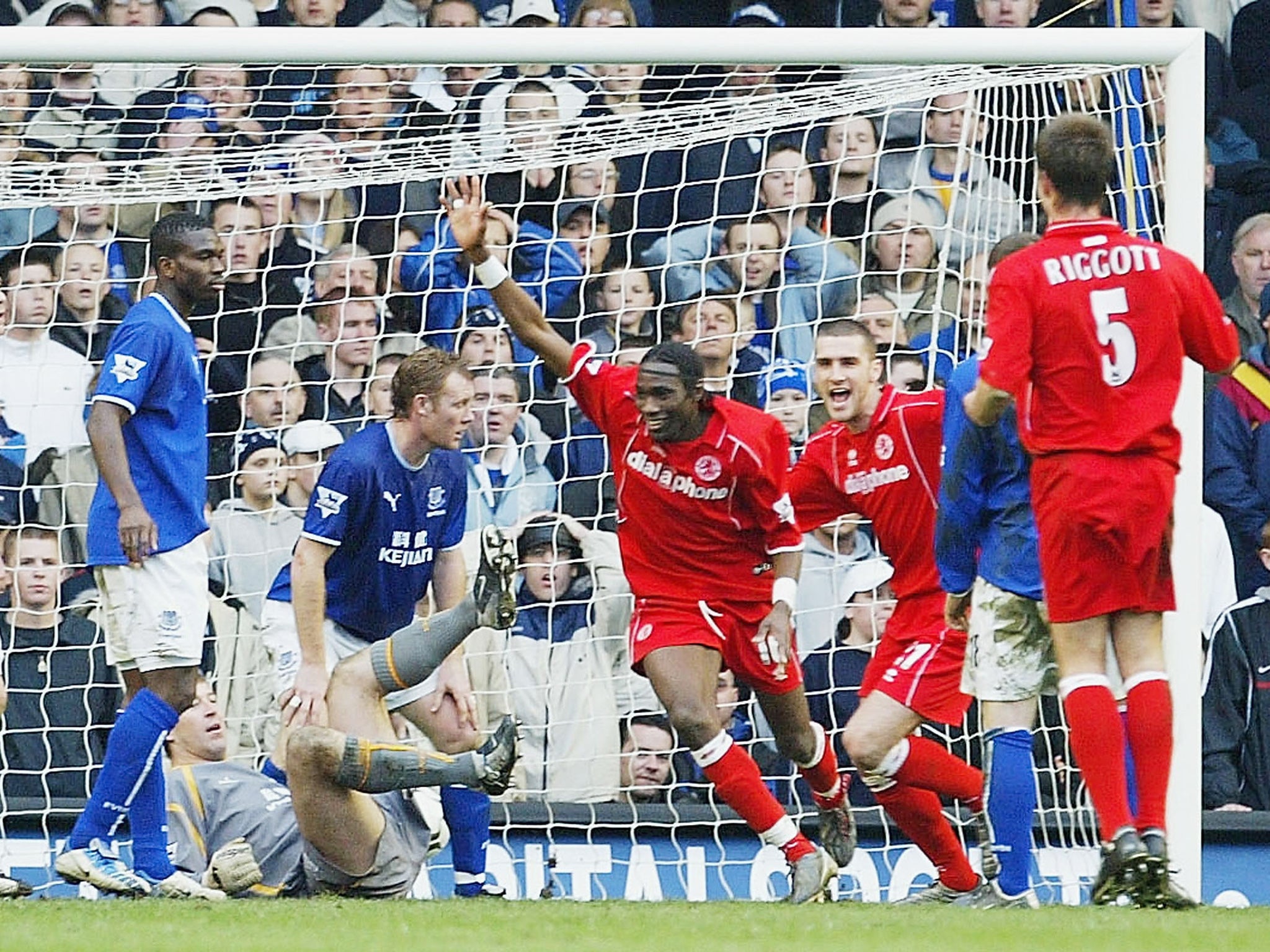 Joseph Desire-Job scoring for Middlesbrough at Goodison Park