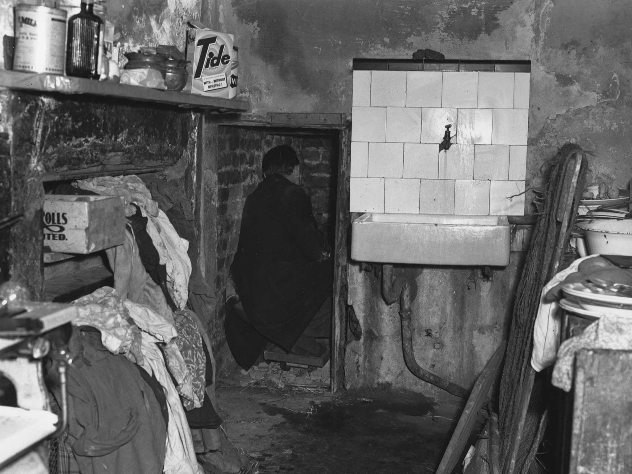 The secret alcove in Christie's kitchen where he stored at least two of his victims' bodies (Getty)