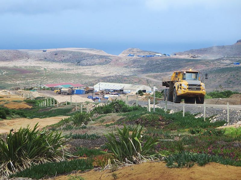 St Helena's £250m airport under construction