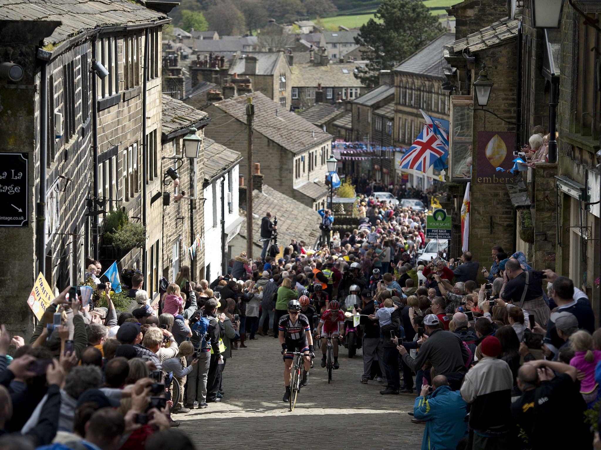 A view of the Tour de Yorkshire in 2015