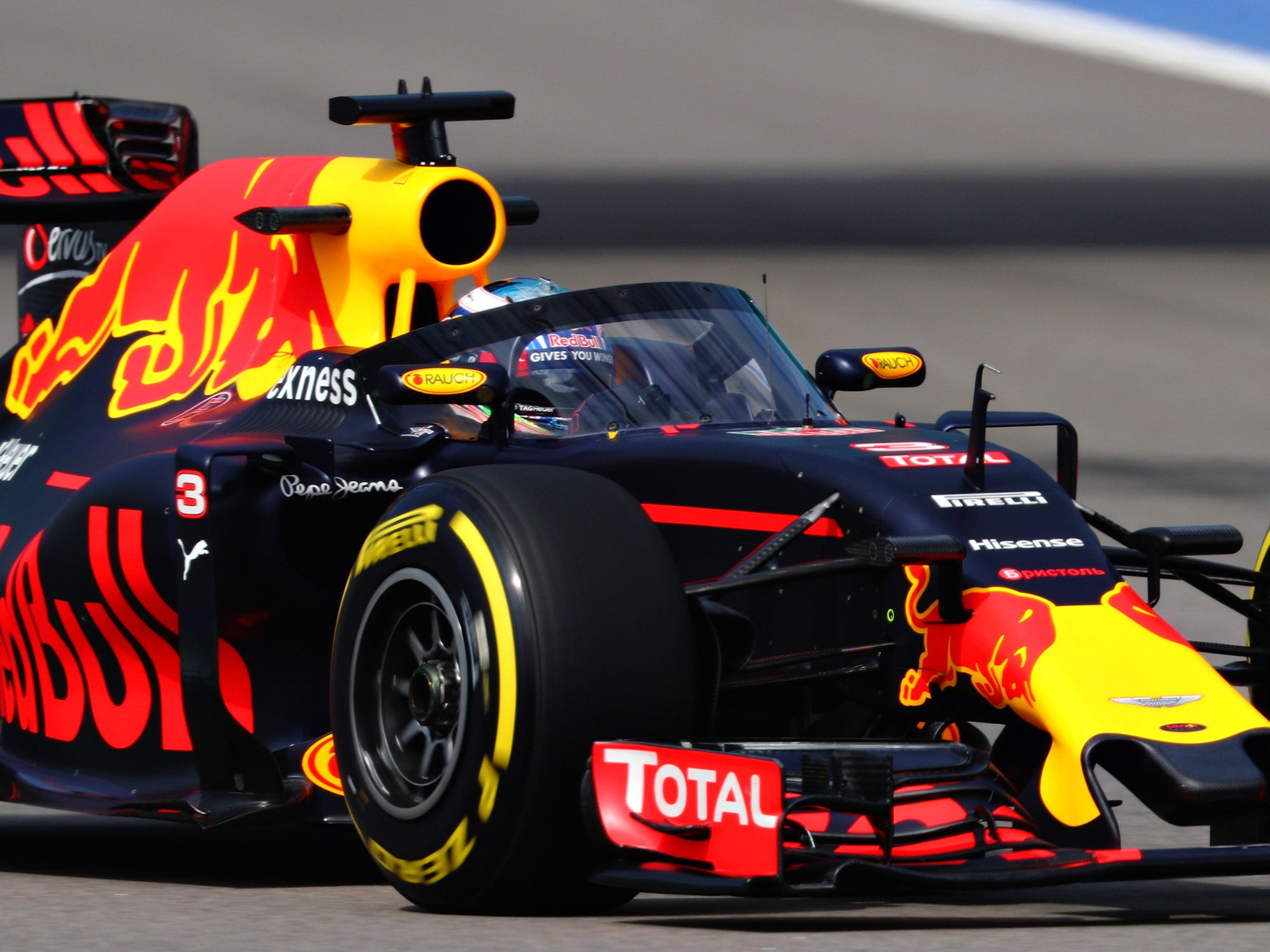 &#13;
Red Bull's Aeroscreen canopy failed to impress during a recent test &#13;