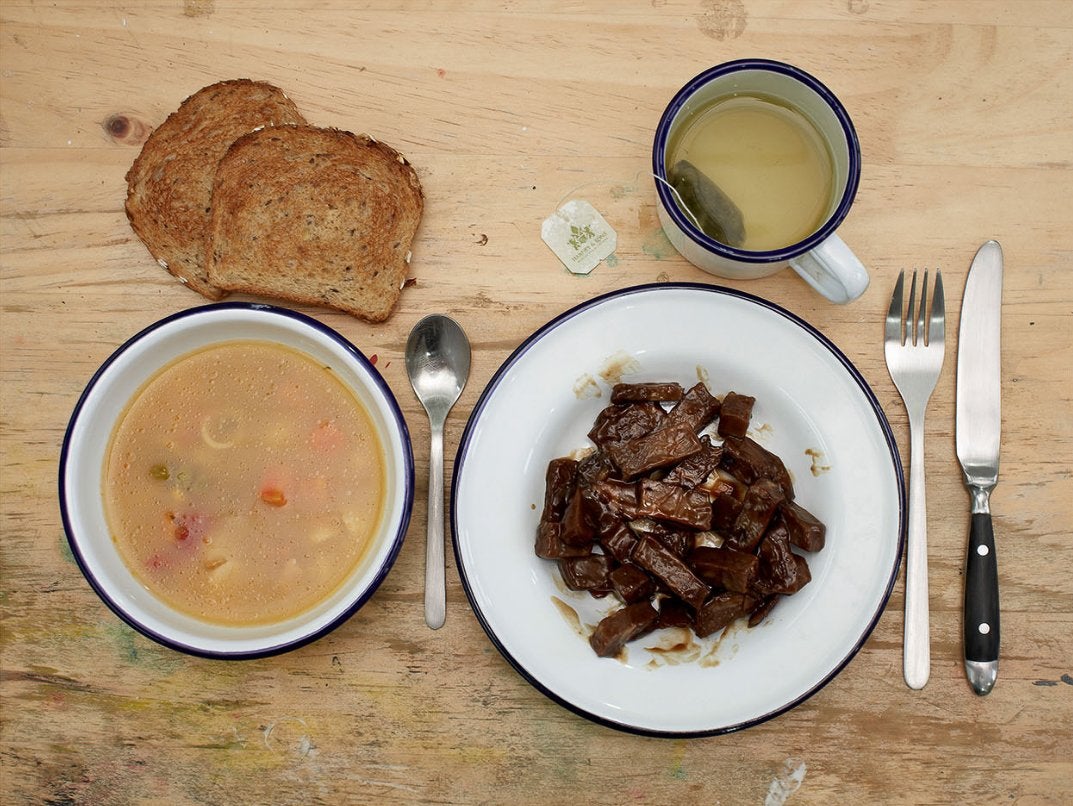 Soup, meat, toast, tea