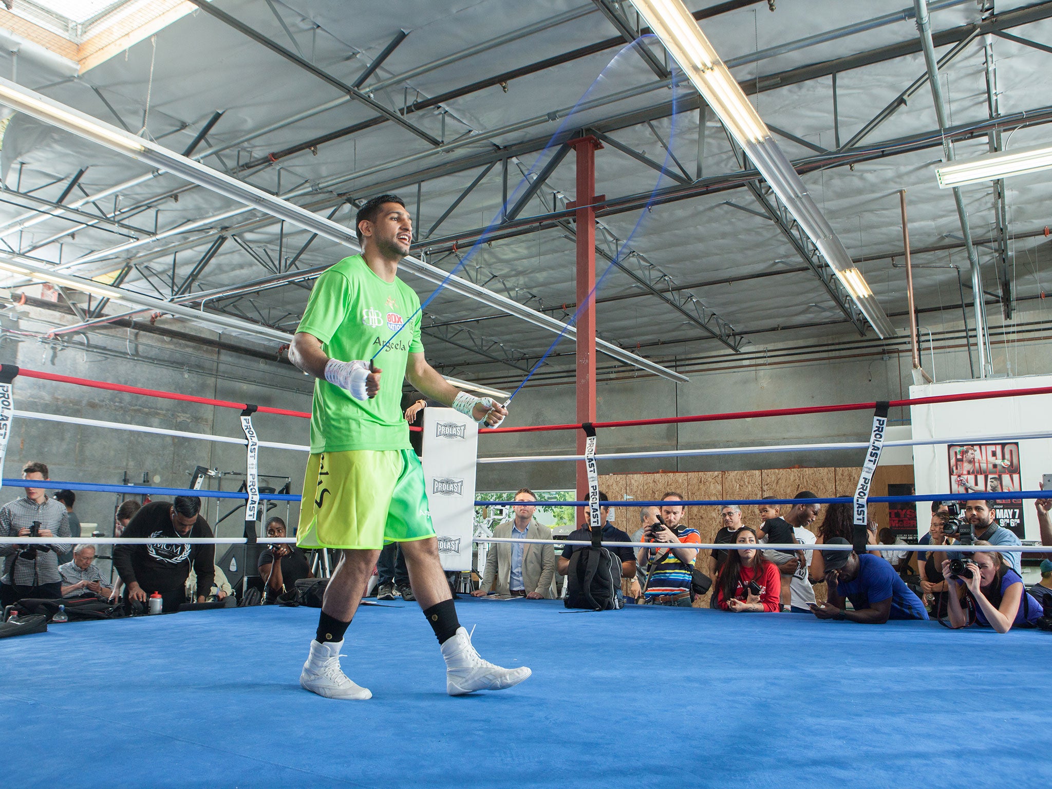 Amir Khan in training