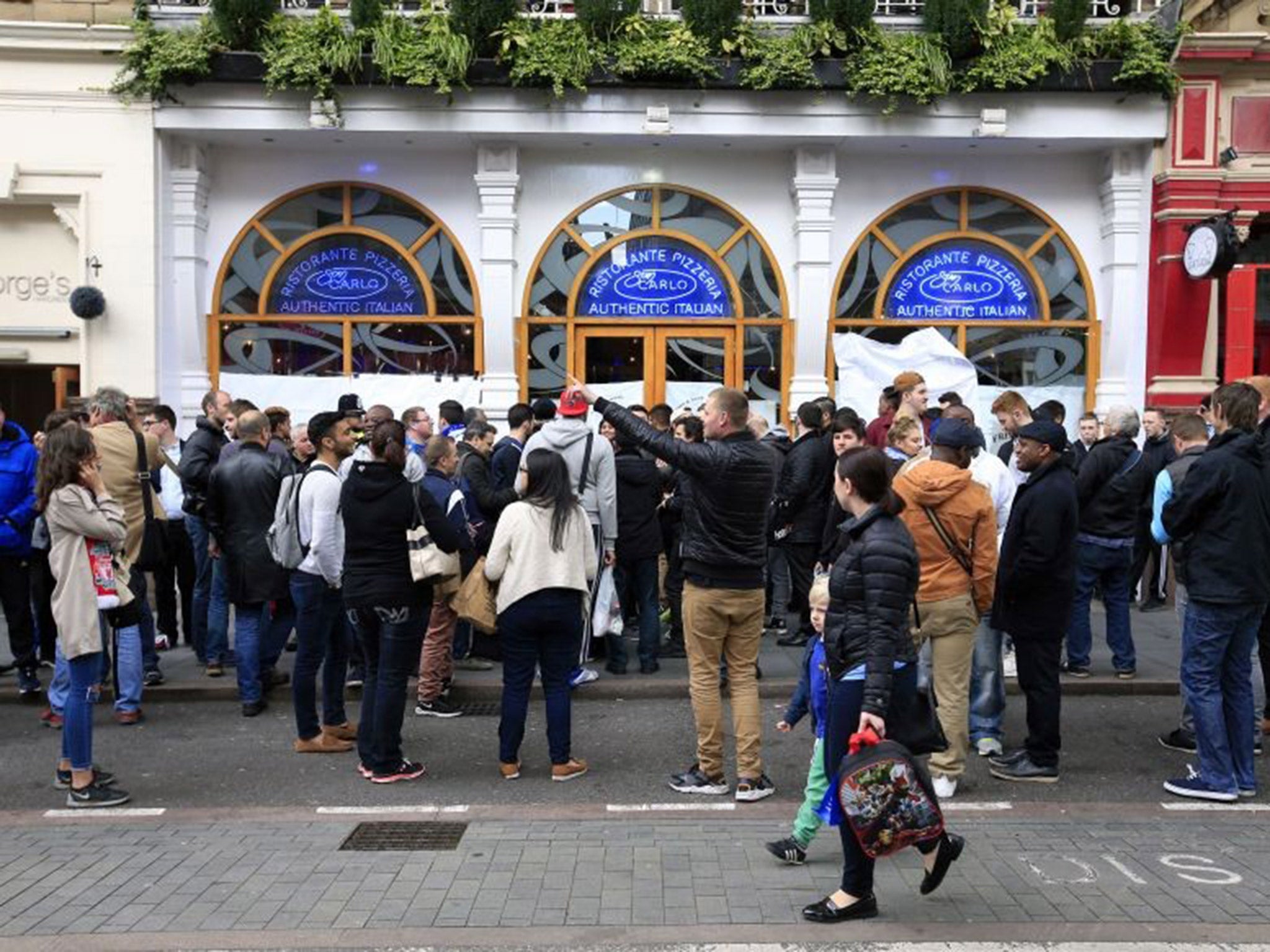 The Leicester owners took the squad to the San Carlo Pizzeria in Leicester