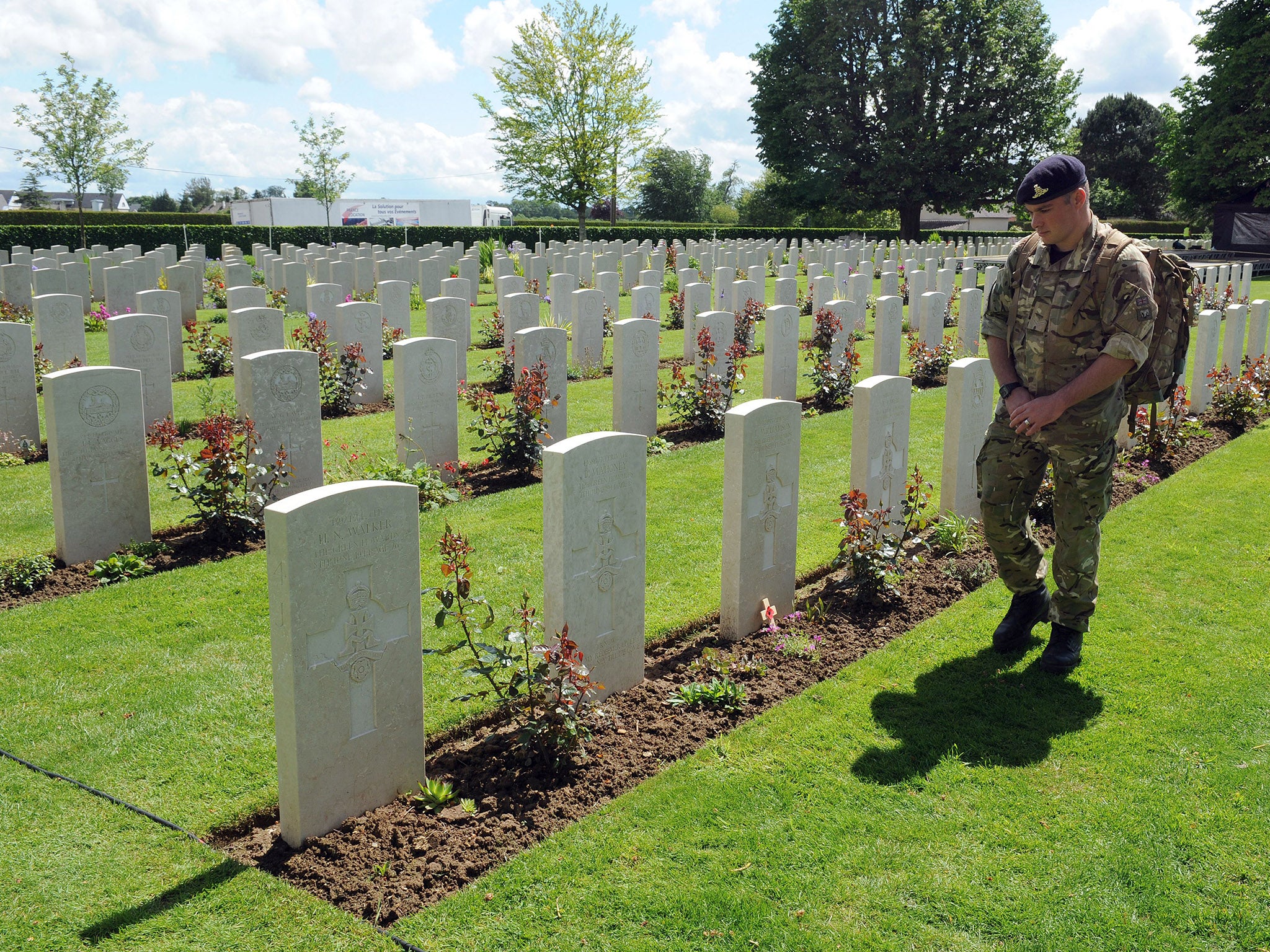 David Cameron will refer to 'serried rows of white headstones' in Europe as he makes the 'patriotic' case for Britain to stay in the EU