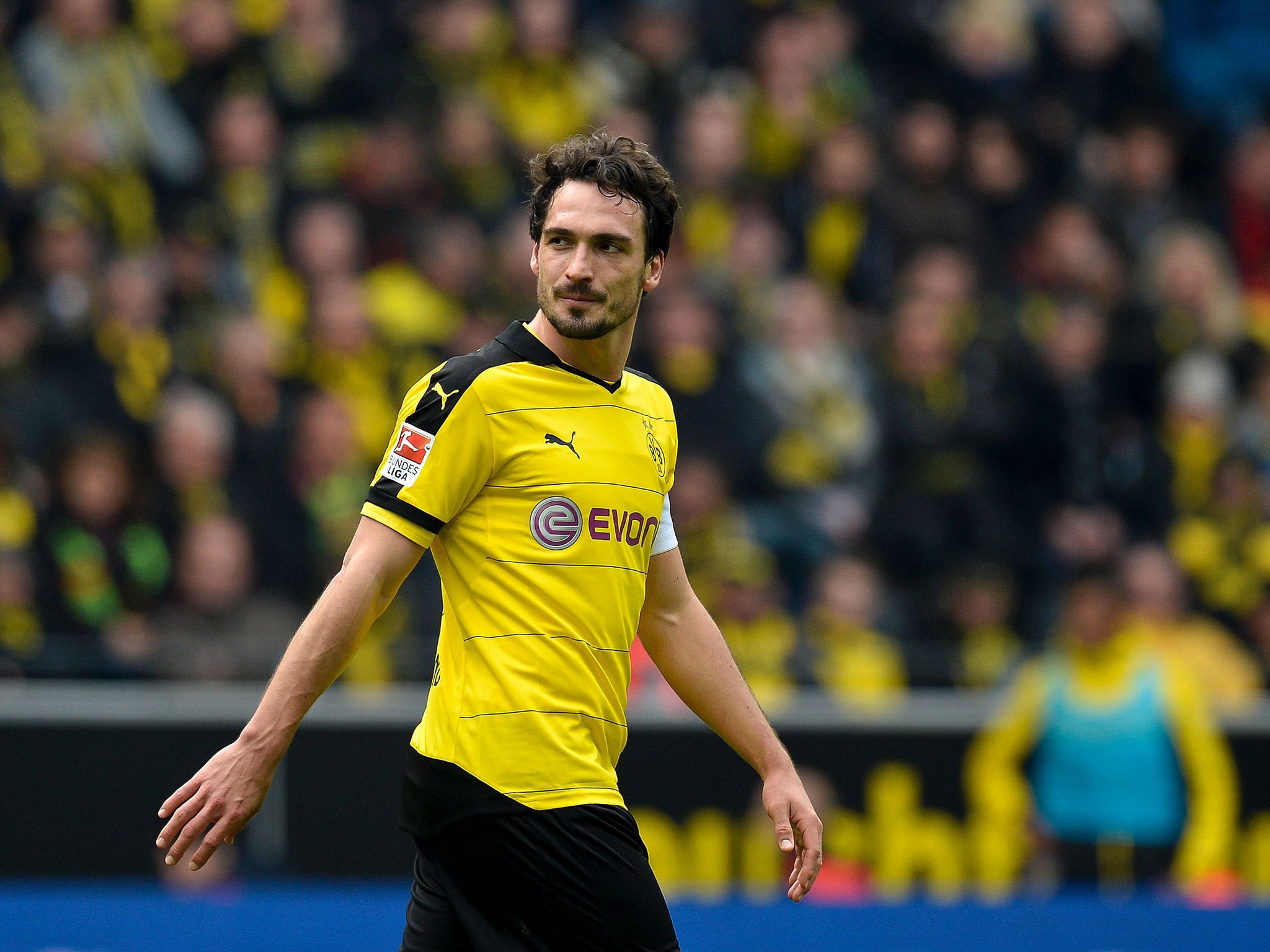 Borussia Dortmund have announced that Mats Hummels will leave the club to return to Bayern Munich