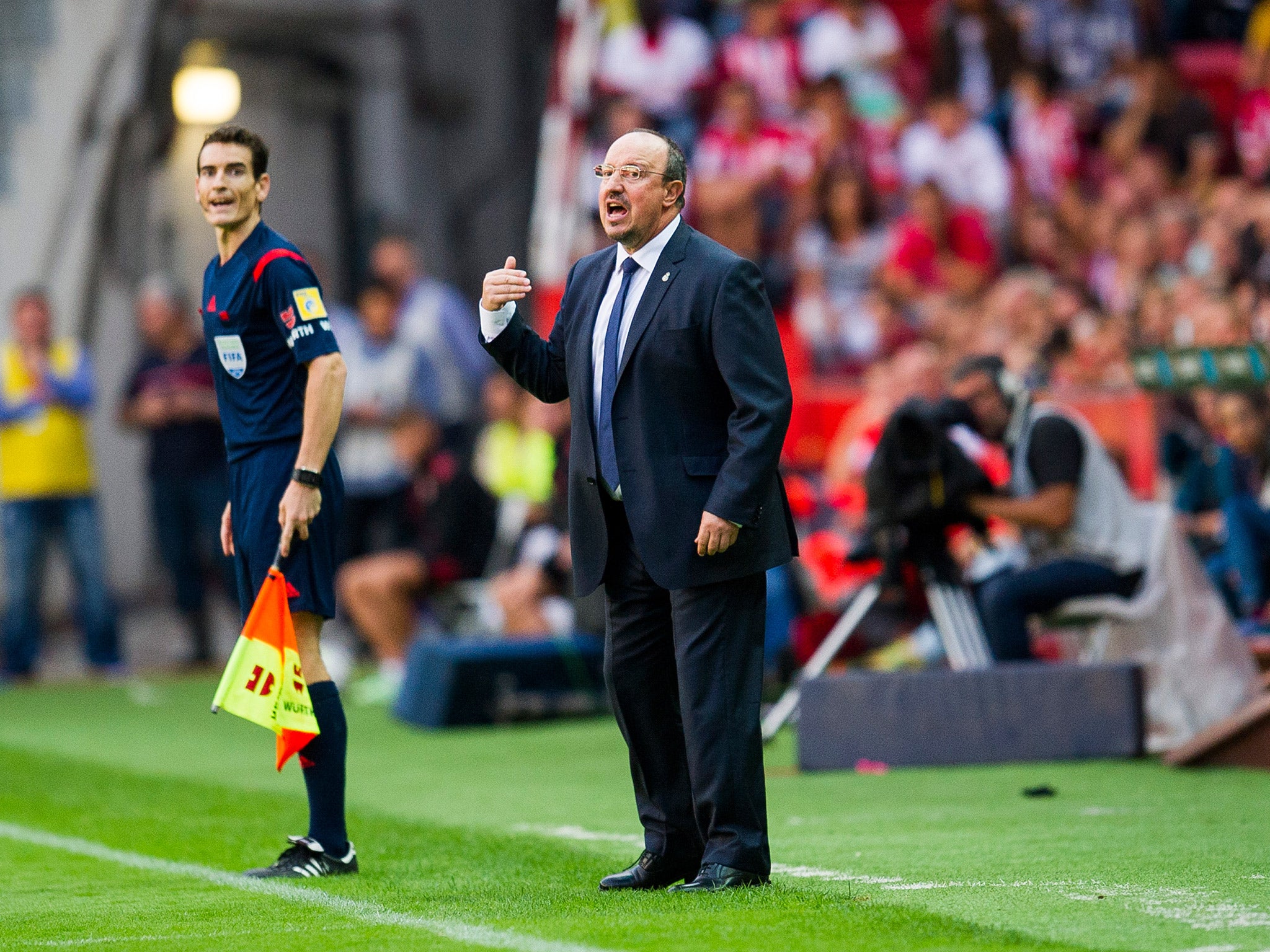 His Real Madrid career begins with a lacklustre 0-0 draw with Sporting Gijon, resulting in Real immediately conceding ground to rivals Barcelona in the battle for the La Liga title.