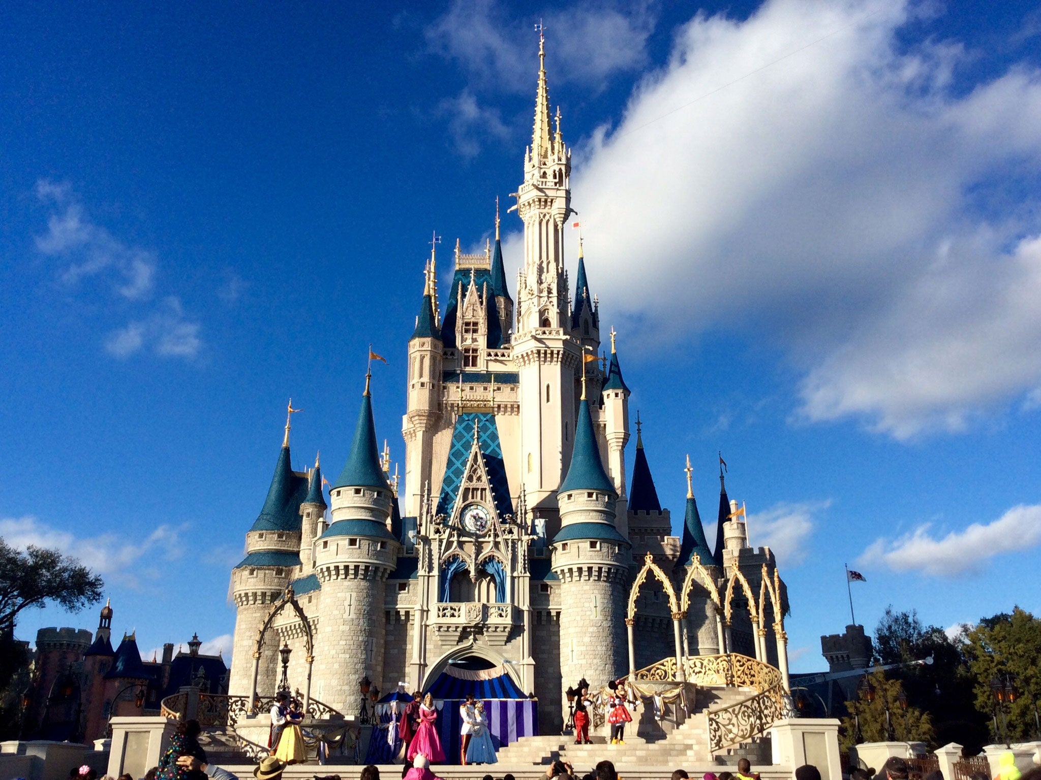 It costs almost £400 for a family of four to visit Walt Disney World (Jedi94/English Wikipedia)