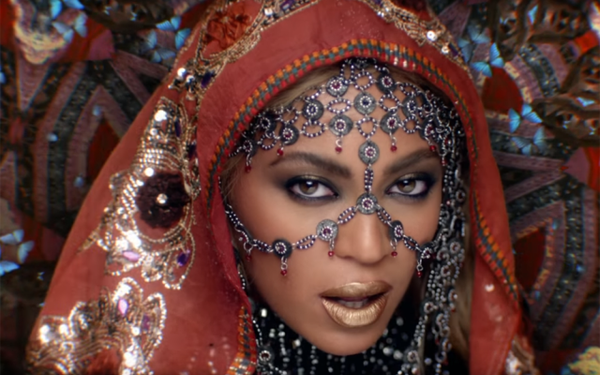 &#13;
Beyonce in Coldplay's music video for 'Hymn for the Weekend'&#13;