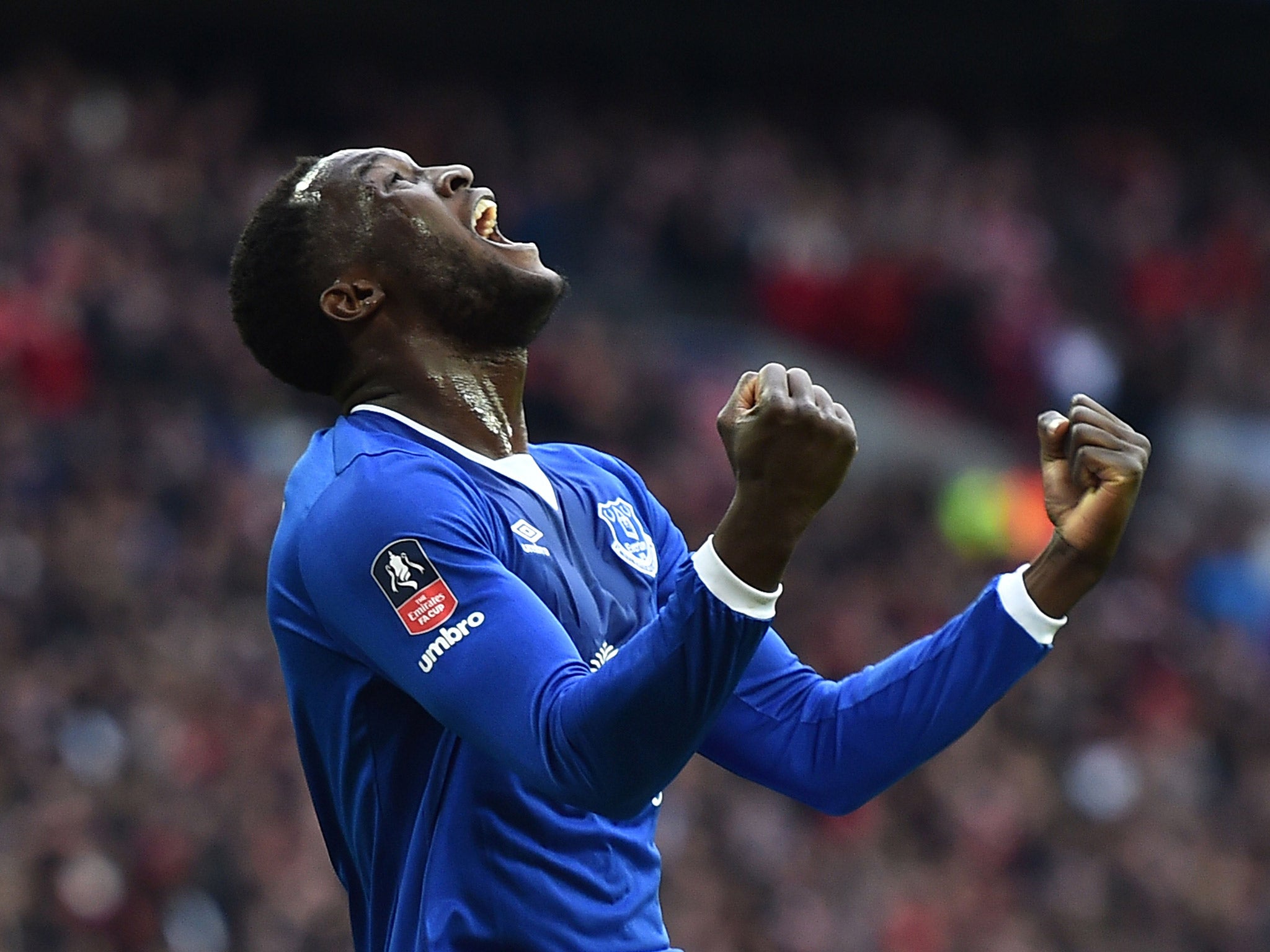 Romelu Lukaku will leave Everton within the next month, according to the striker's father