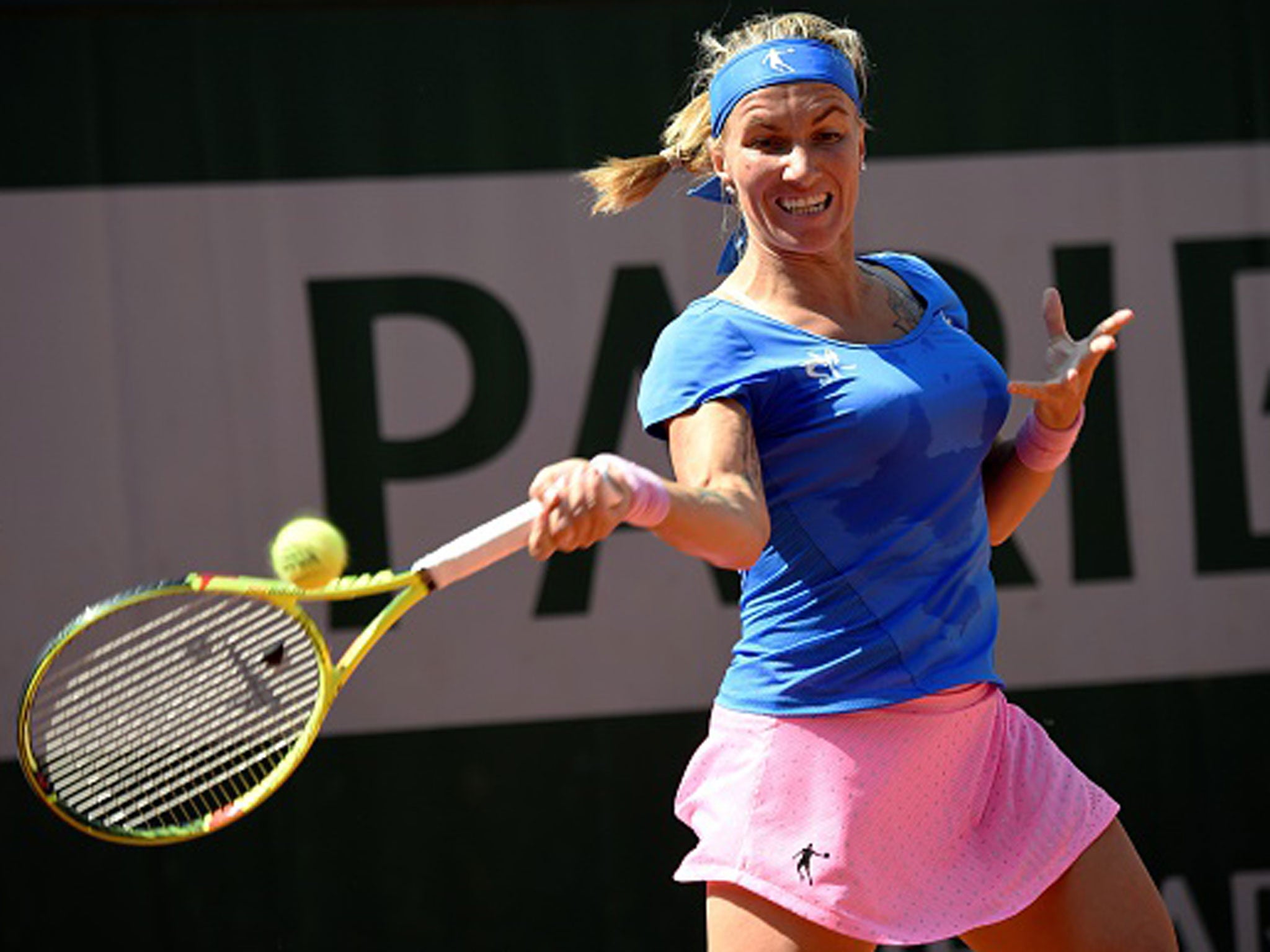 Former champion Svetlana Kuznetsova eased to victory against her British opponent (Getty )